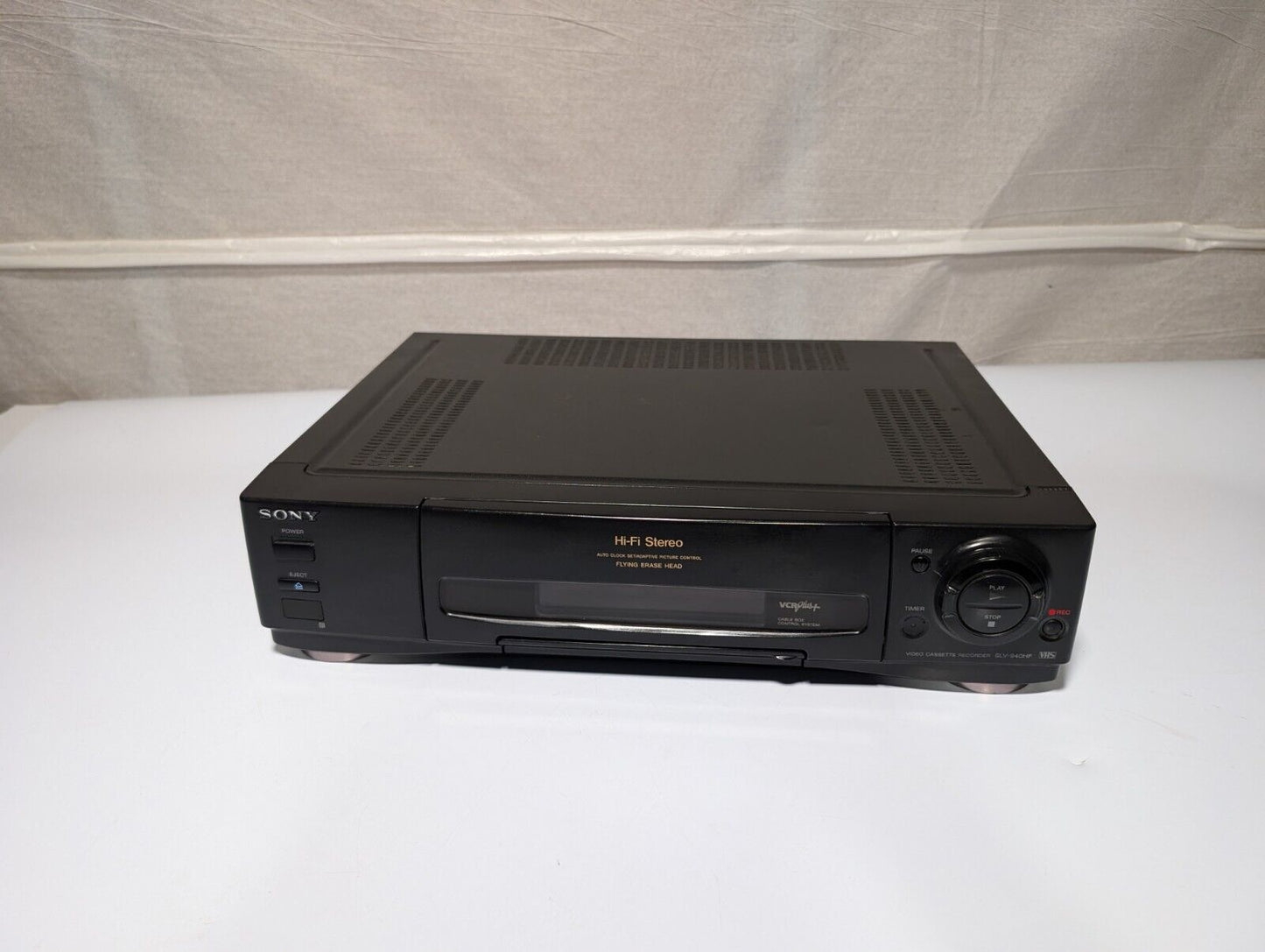 Sony SLV-940HF VCR-Plus Hi-Fi Stereo VHS VCR, Flying Erase Head, No power cord