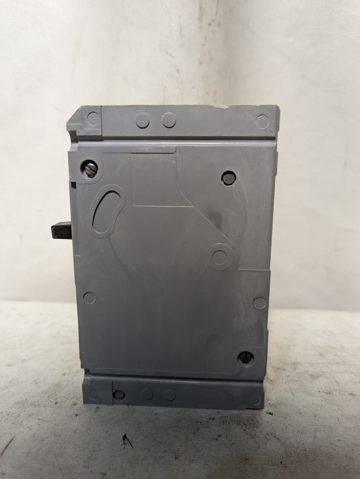 Lot of 5 ITE Gould E41B020 circuit breakers, 20A, 277VAC, 125VDC, 1 pole