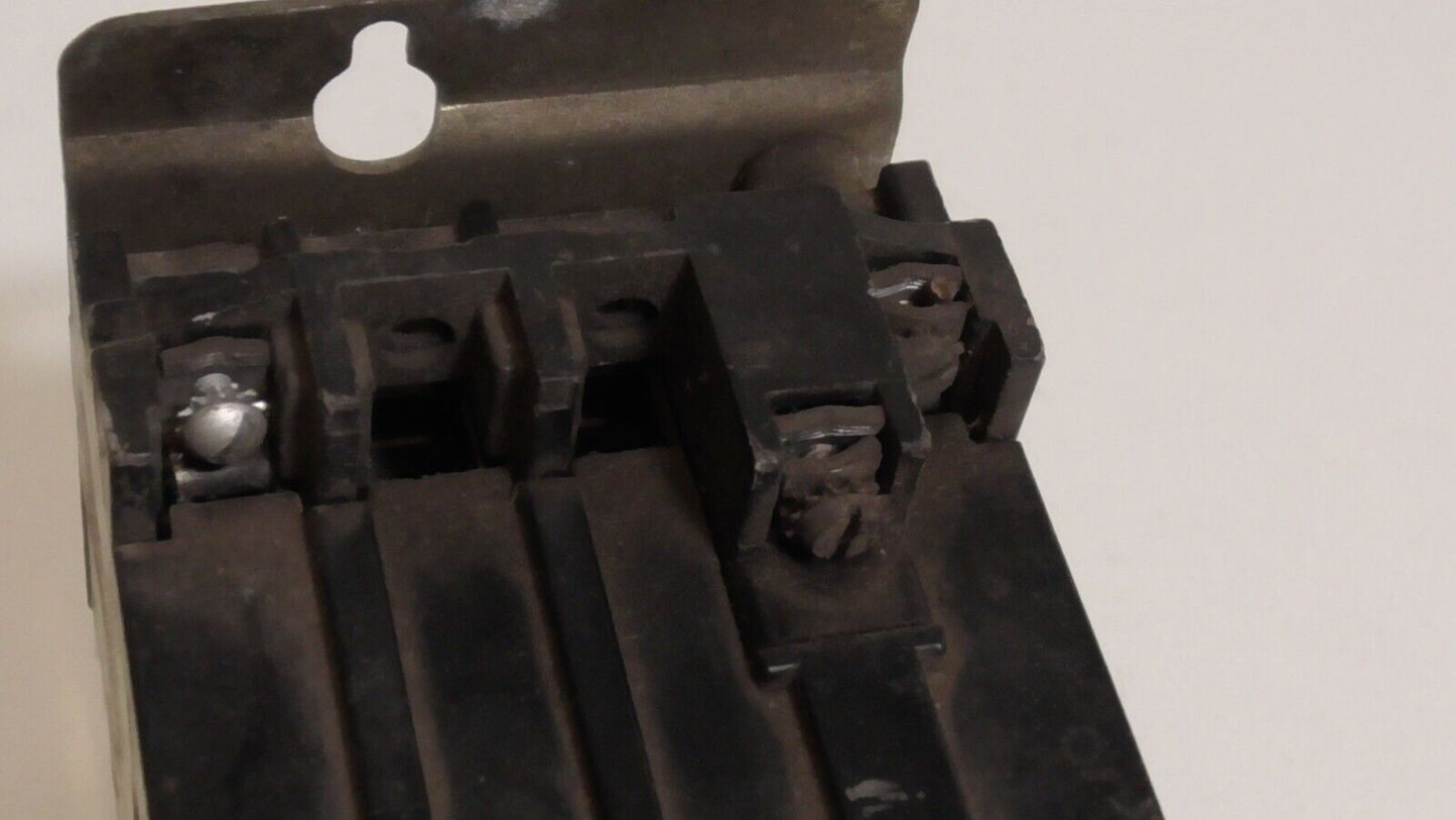 Square D 8502-A0-15 B 265375 CN Control Relay Size 00, Coil 220-240V