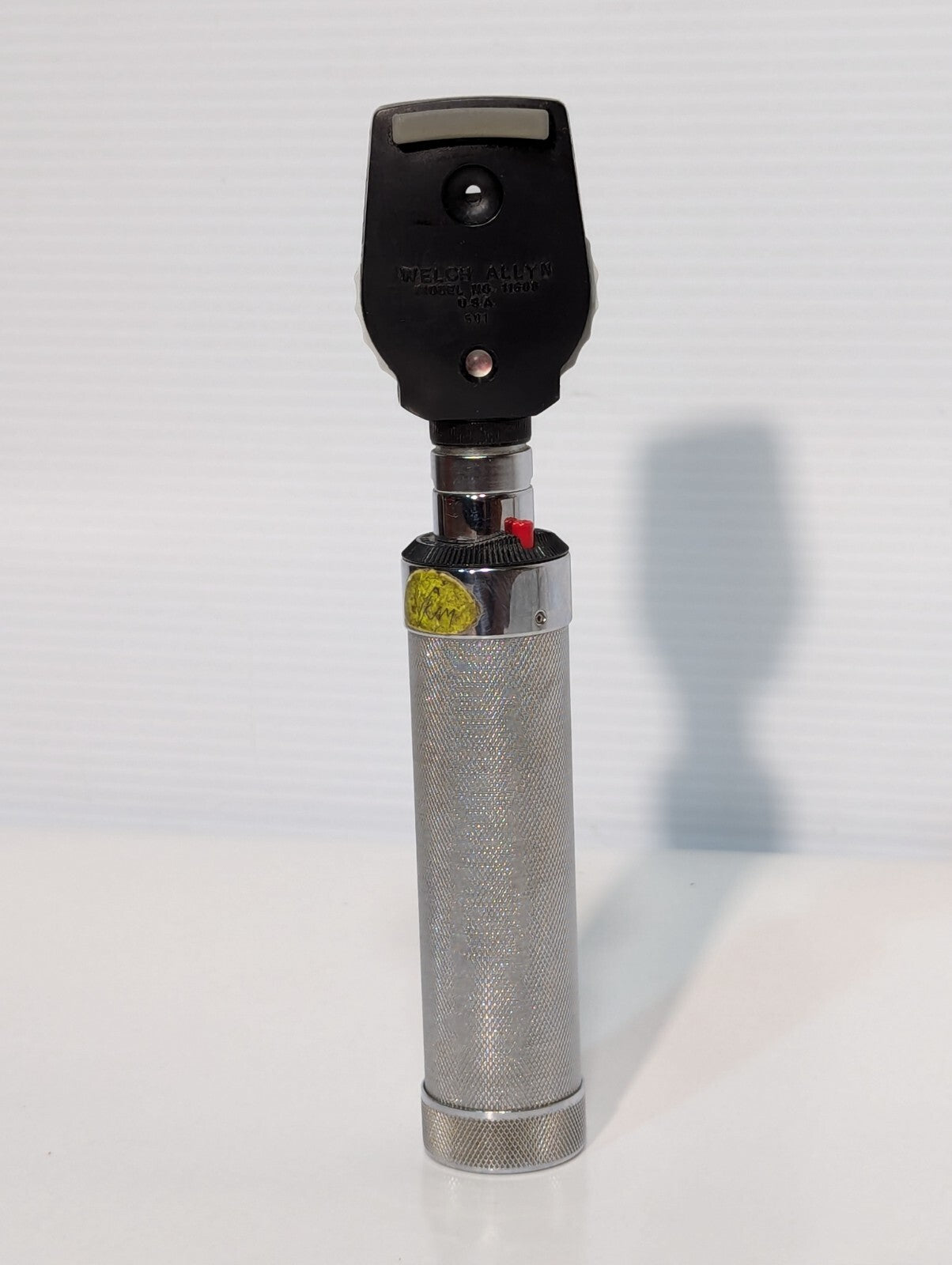 Welch-Allyn Model 11600 Ophthalmoscope, Head with Handle