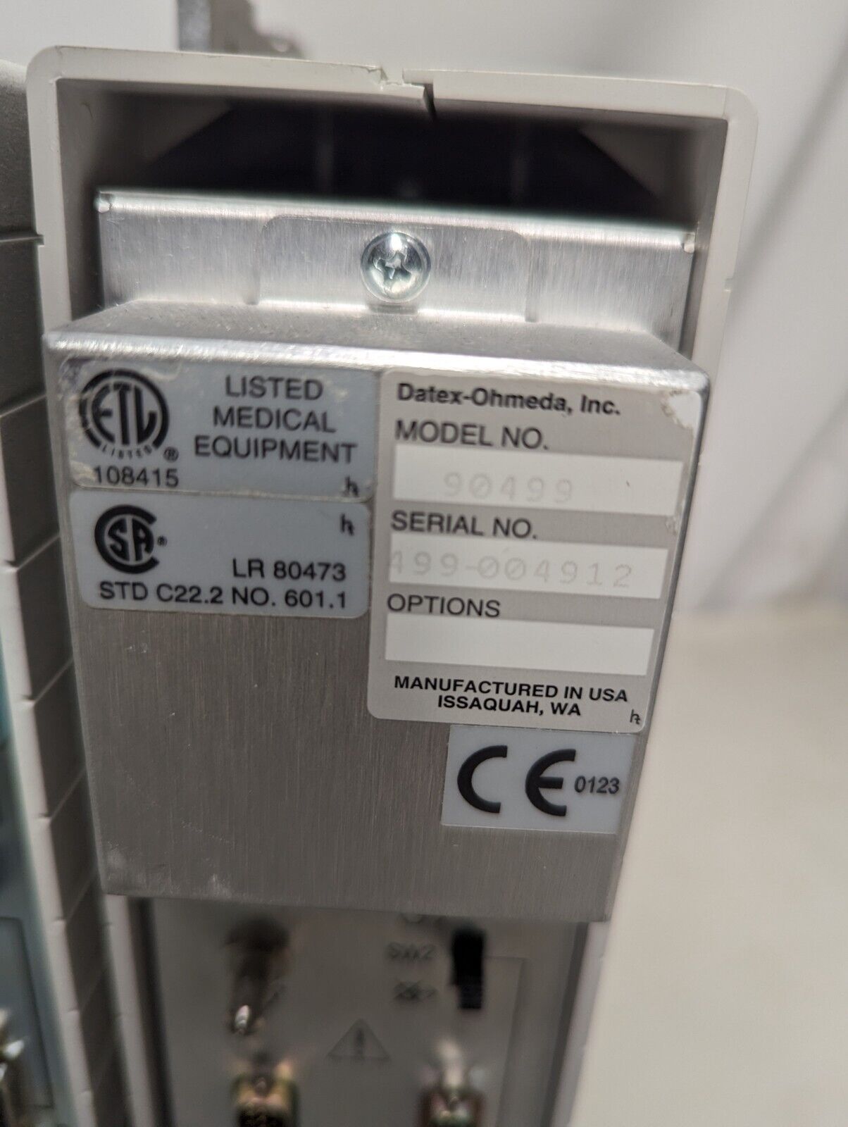 Spacelabs Medical Datex-Ohmeda 91387 with 90499 module rack for patient monitors