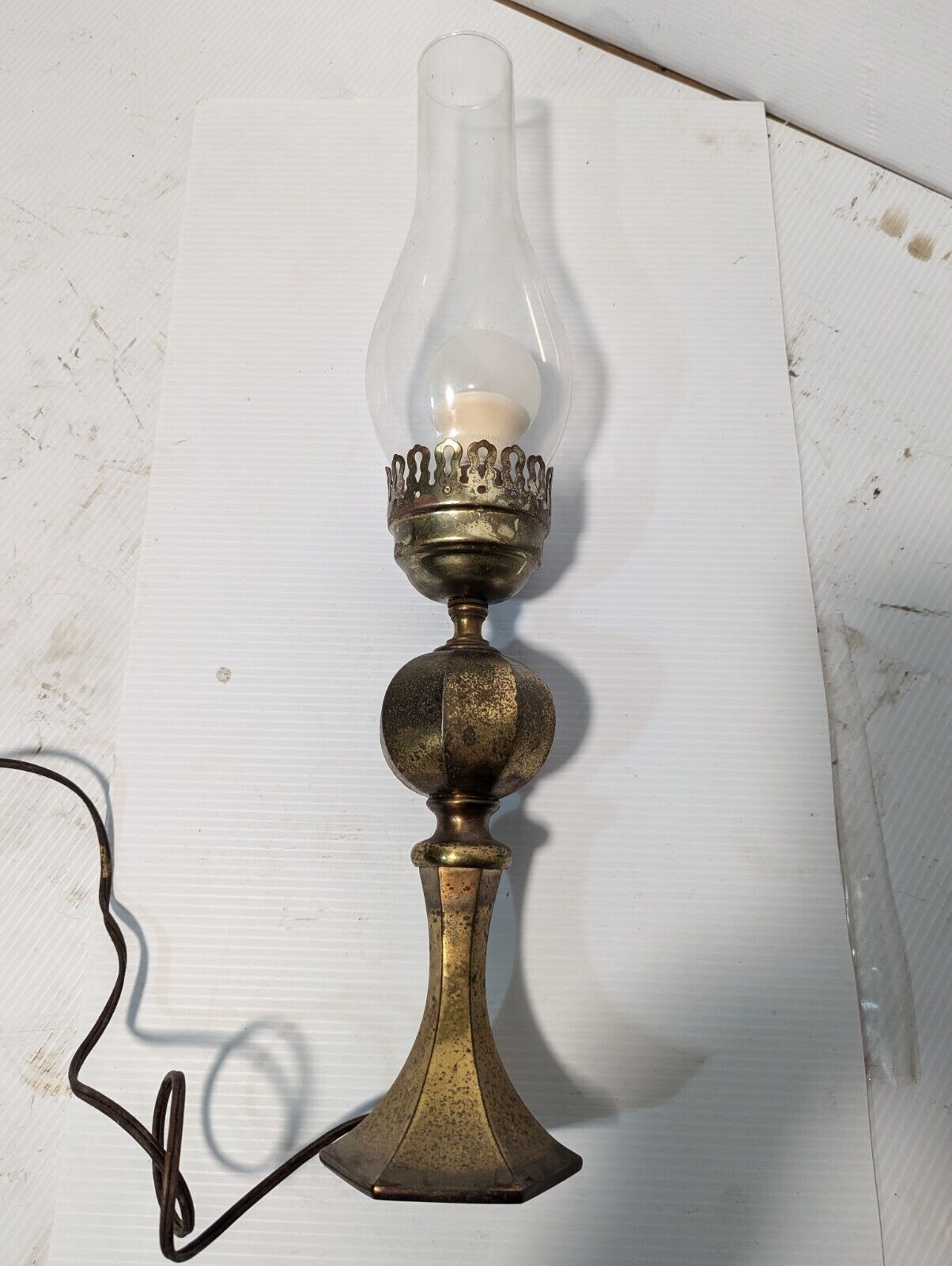 Vintage brass candle holder hurricane lamp, tested and working - Free Shipping