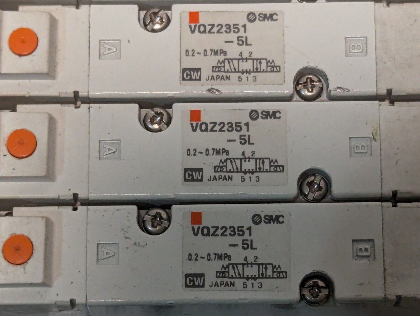 SMC VQZ2351-5L Solenoid Valve (x4) with Manifold Base - Free Shipping