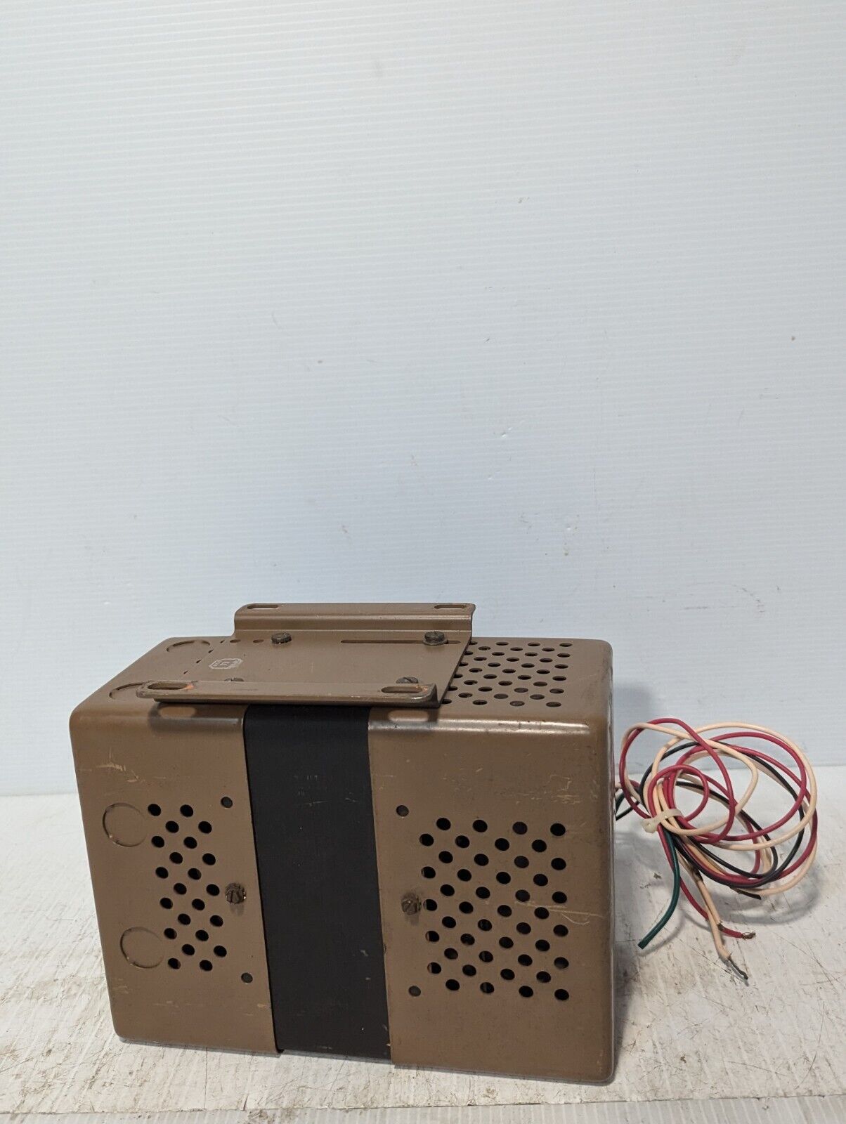 Sola Constant Voltage Transformer Harmonic Neutralized Type CVS No. 23-22-125