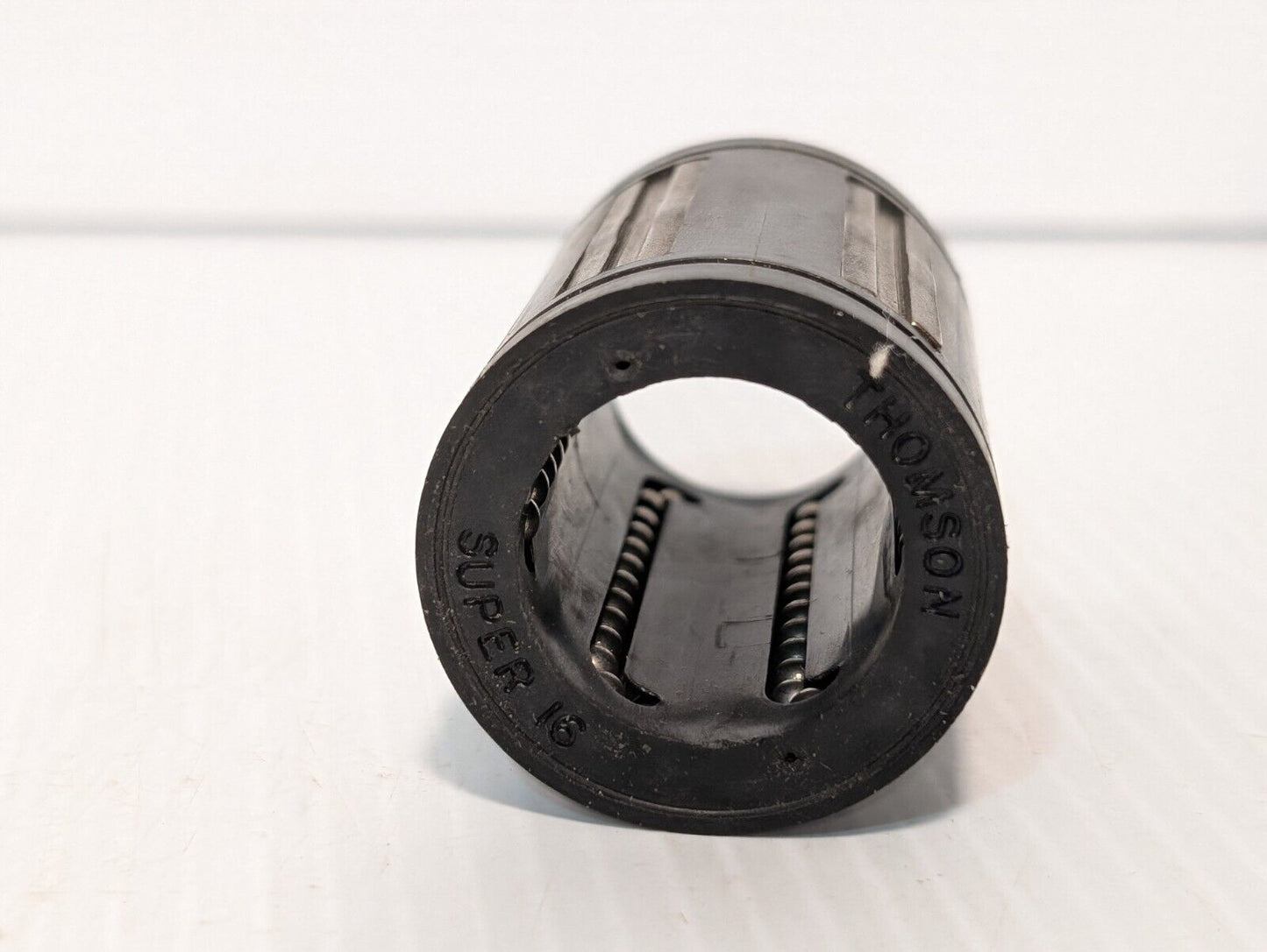 Thomson Super 16 Ball Bushing Bearing - Free Shipping - Free Returns