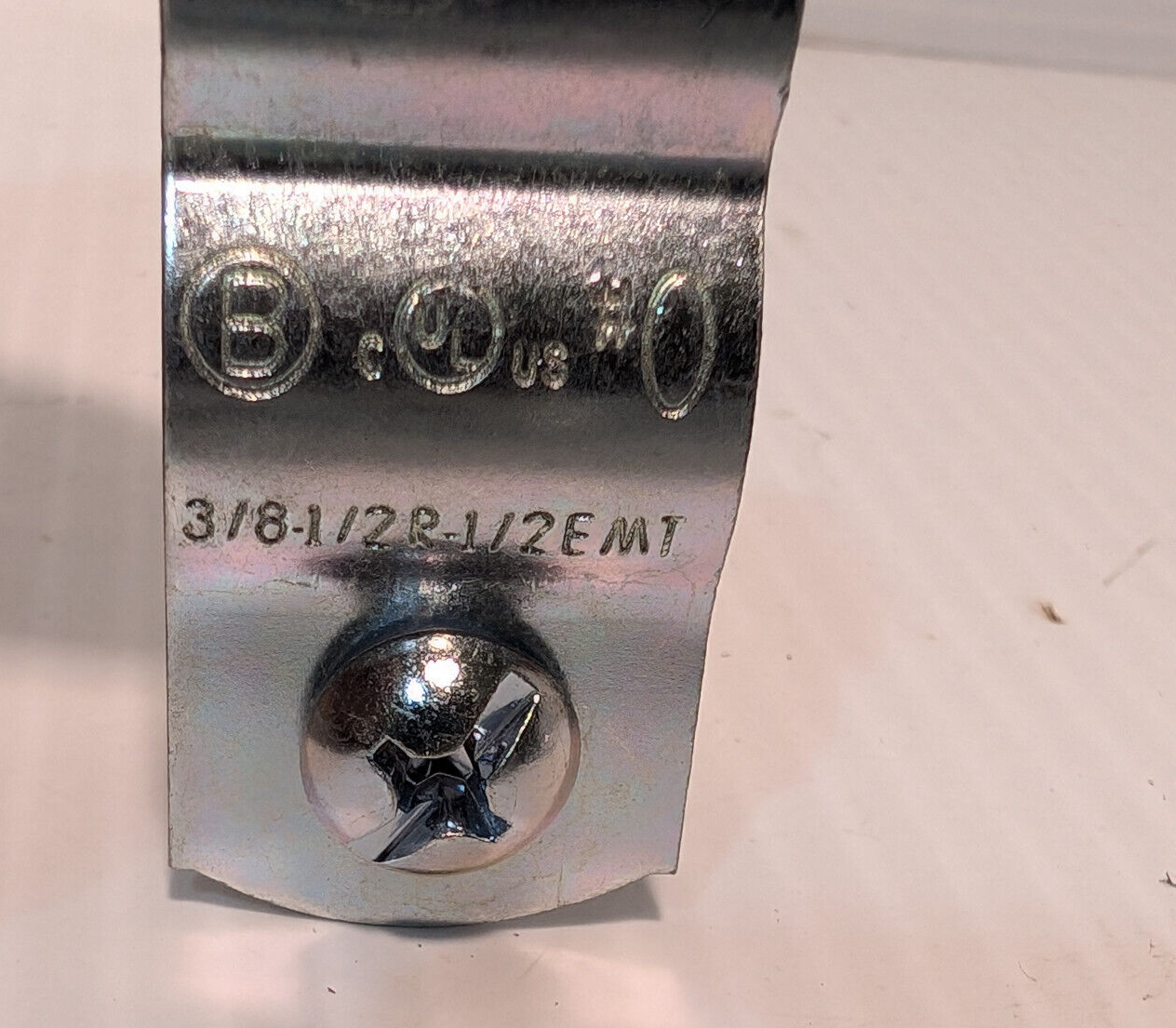 100 Ct. box Bridgeport Fittings 2100 3/8"-1/2" Rigid Conduit Hangers, Free Ship.
