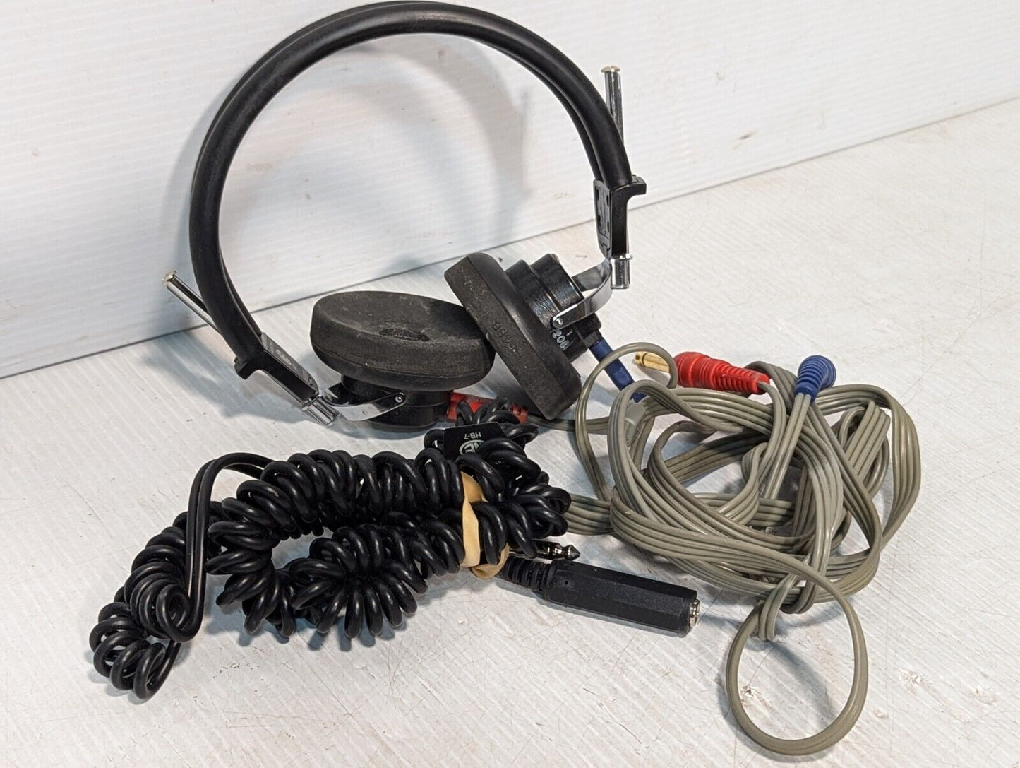 Telephonics TDH-39P Audiometric Headphones with Coil Cable Extension - Free Ship