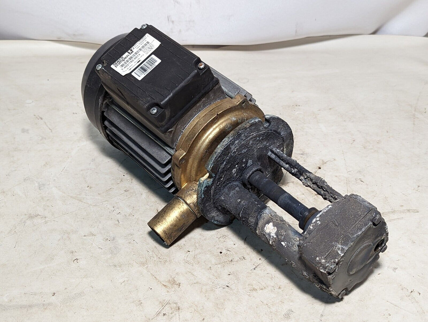 Speck Pumpen T-402/150.0014 3-phase motor, 0.75kW, 200-277/360-480VAC, 2800/3400