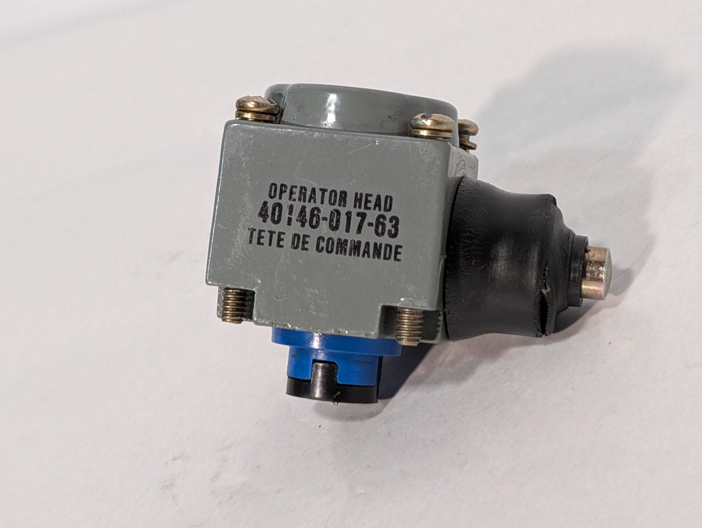Allen Bradley 40146-017-63 Operator Head for Limit Switch