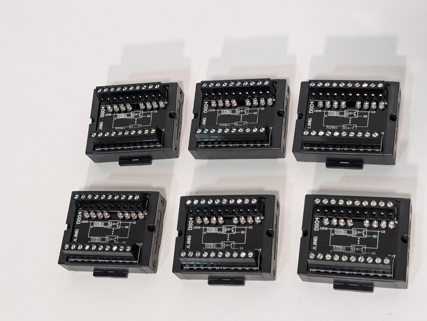 2) JLING DG04 8-Channel NPN to PNP Signal Converter 10-28VDC 10KHz Max Frequency