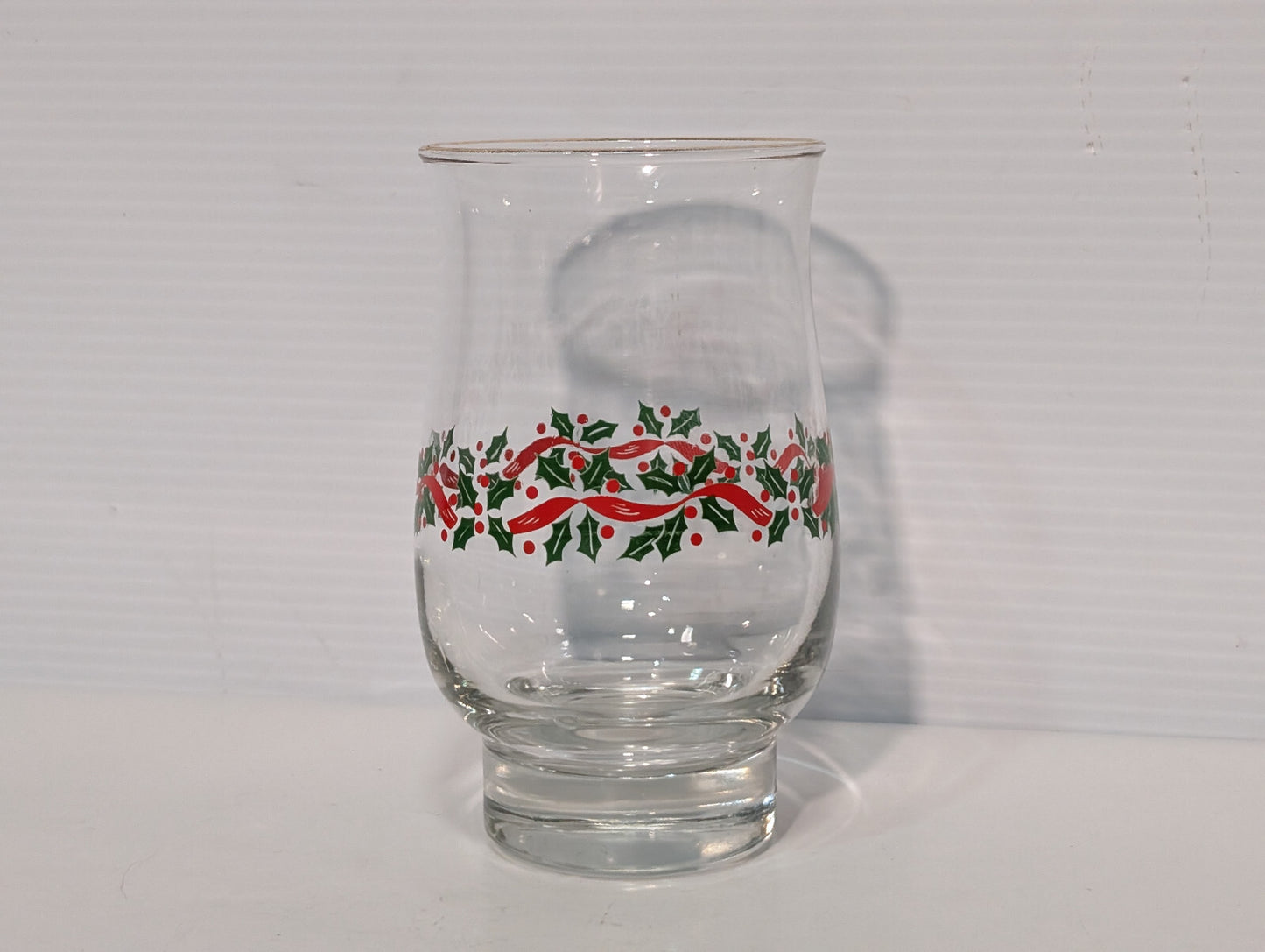 Vintage 70s Libby Holly Berry Christmas Drinking Glass Cup Gold Metallic Festive