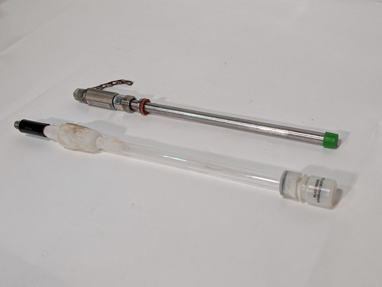 2 Pc: Ingold 34-100-3002/53752 Dissolved Oxygen Probe & Electrode Storage Bottle