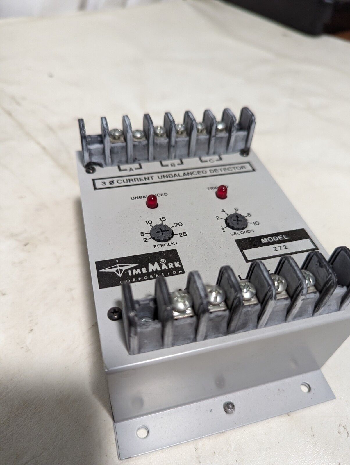 TimeMark 272 3 phase current unbalanced detector, 2-25 percent, 120VAC input