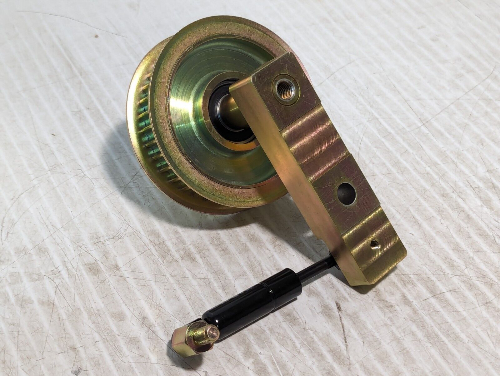 Synchronous Tensioner Assembly 171K469G01 - Free Shipping