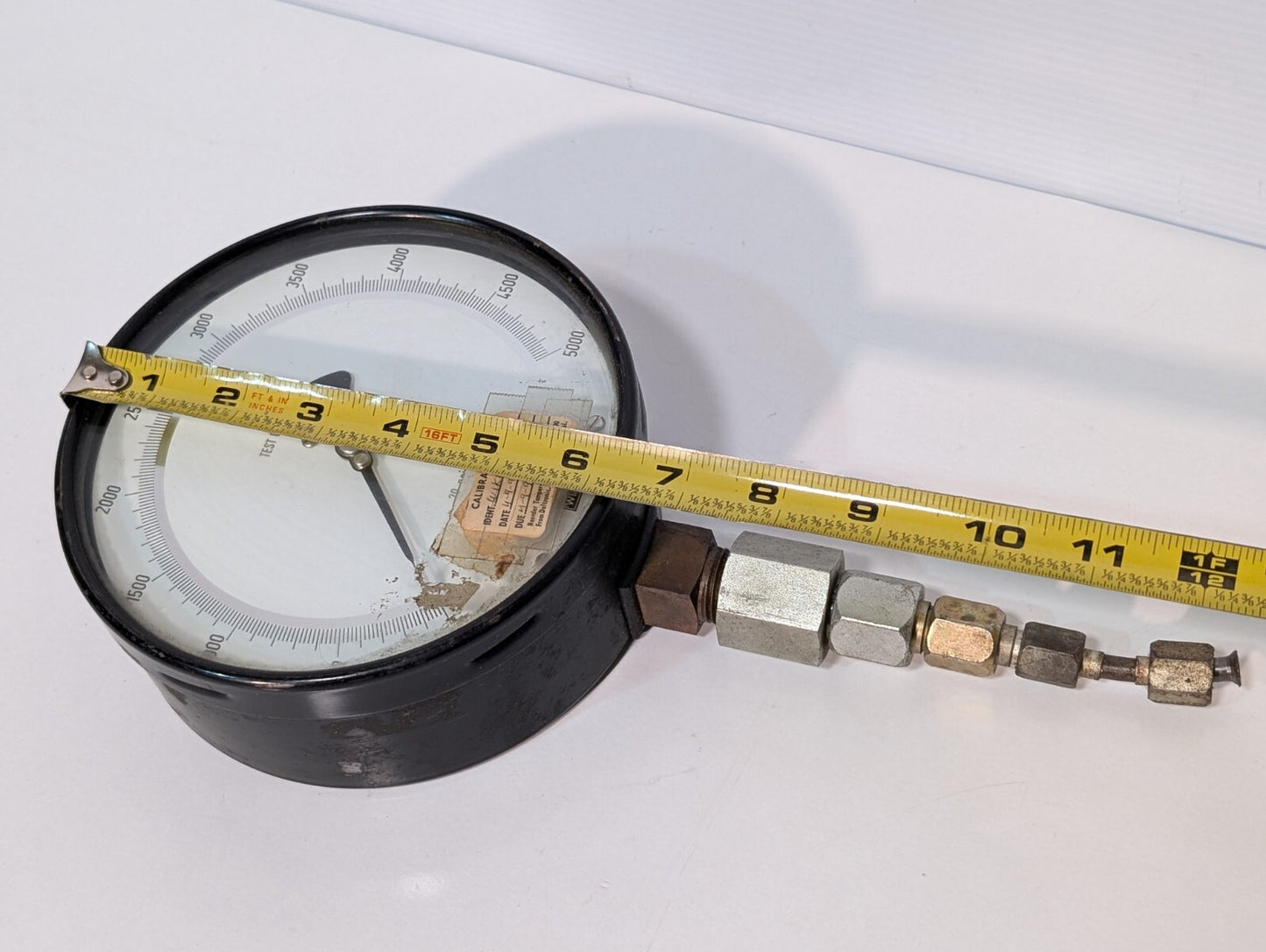 WIKA Test Gauge, 6" Dial Face, 0-3000psi Gauge, 1/2"npt, 20psi Dial Increments