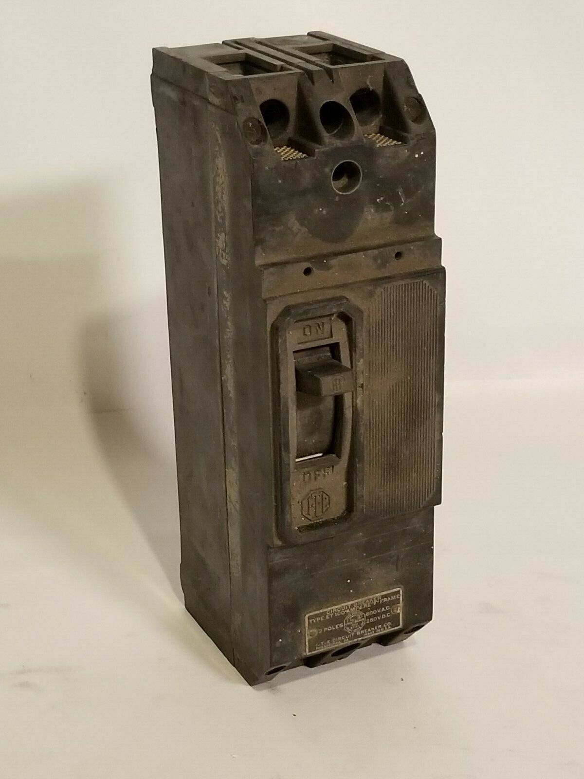 ITE ET2100 circuit breaker, 2 pole, 100 amps, 277 VAC, used,