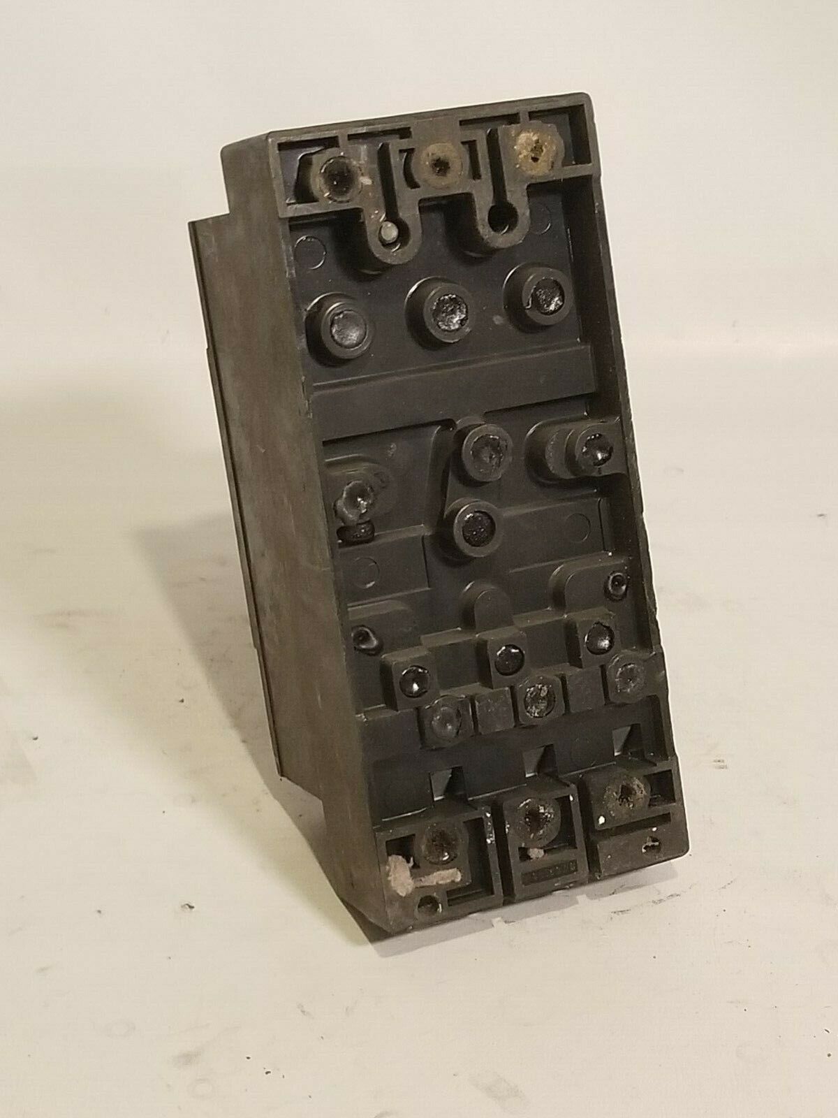Trumbull AT35015 315 circuit breaker, 15 amps, 3 poles, 240 VAC, used
