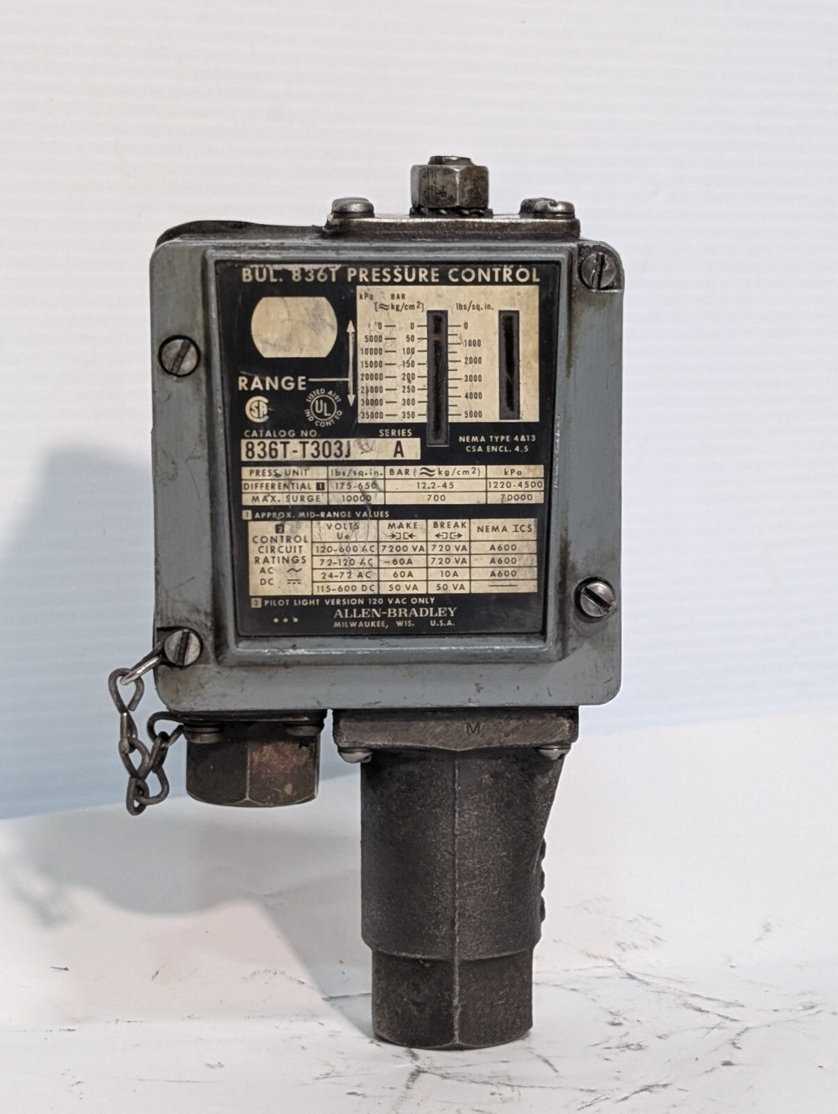 Allen Bradley 836T-T303J Series A Pressure Control Switch 175-650PSI Pilot Light