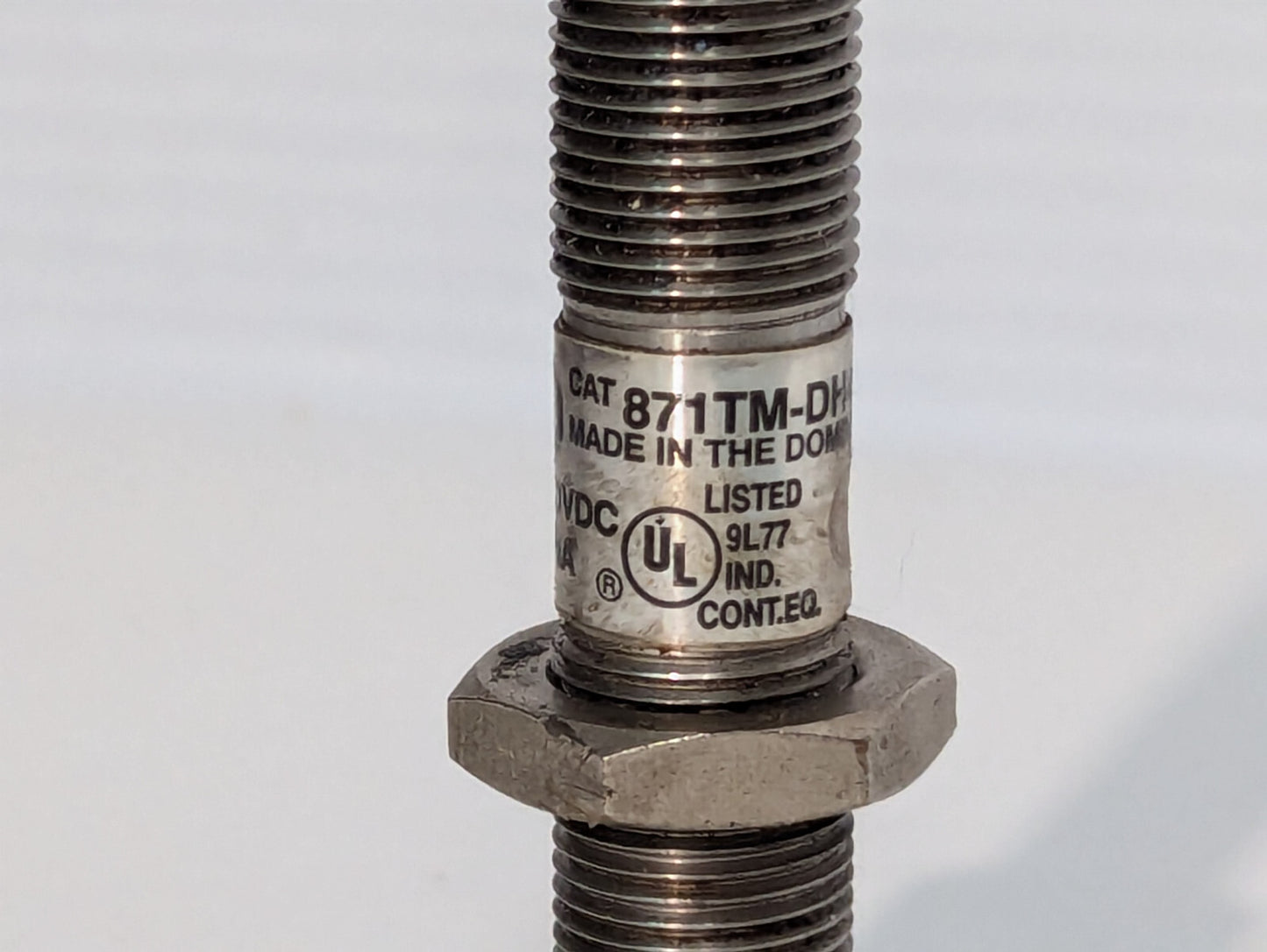 Allen Bradley 871TM-DH4NP12-D4 Inductive Proximity Sensor, 10-30VDC, Series A