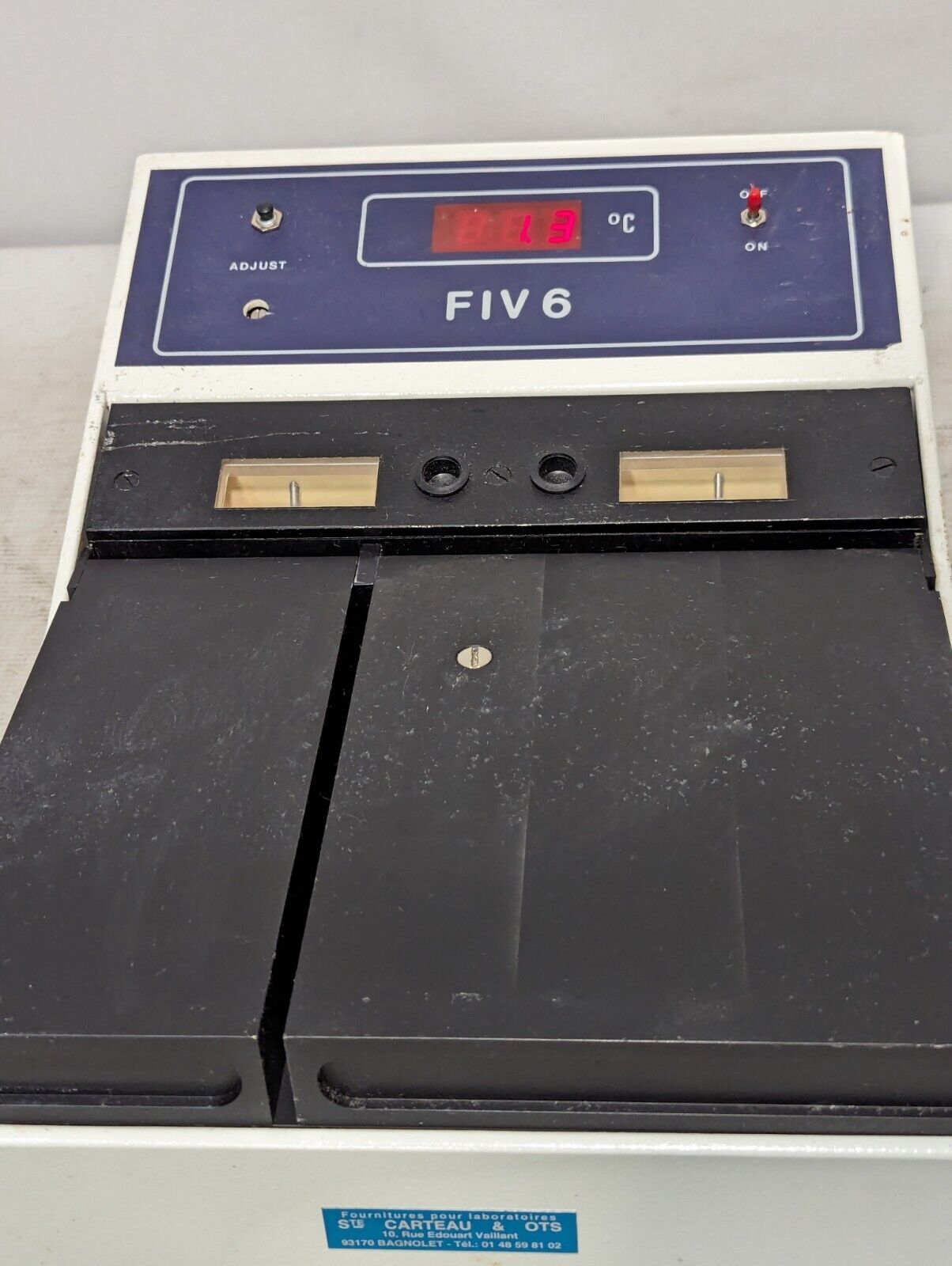 Ste Carteau & OTS FIV 6 incubator