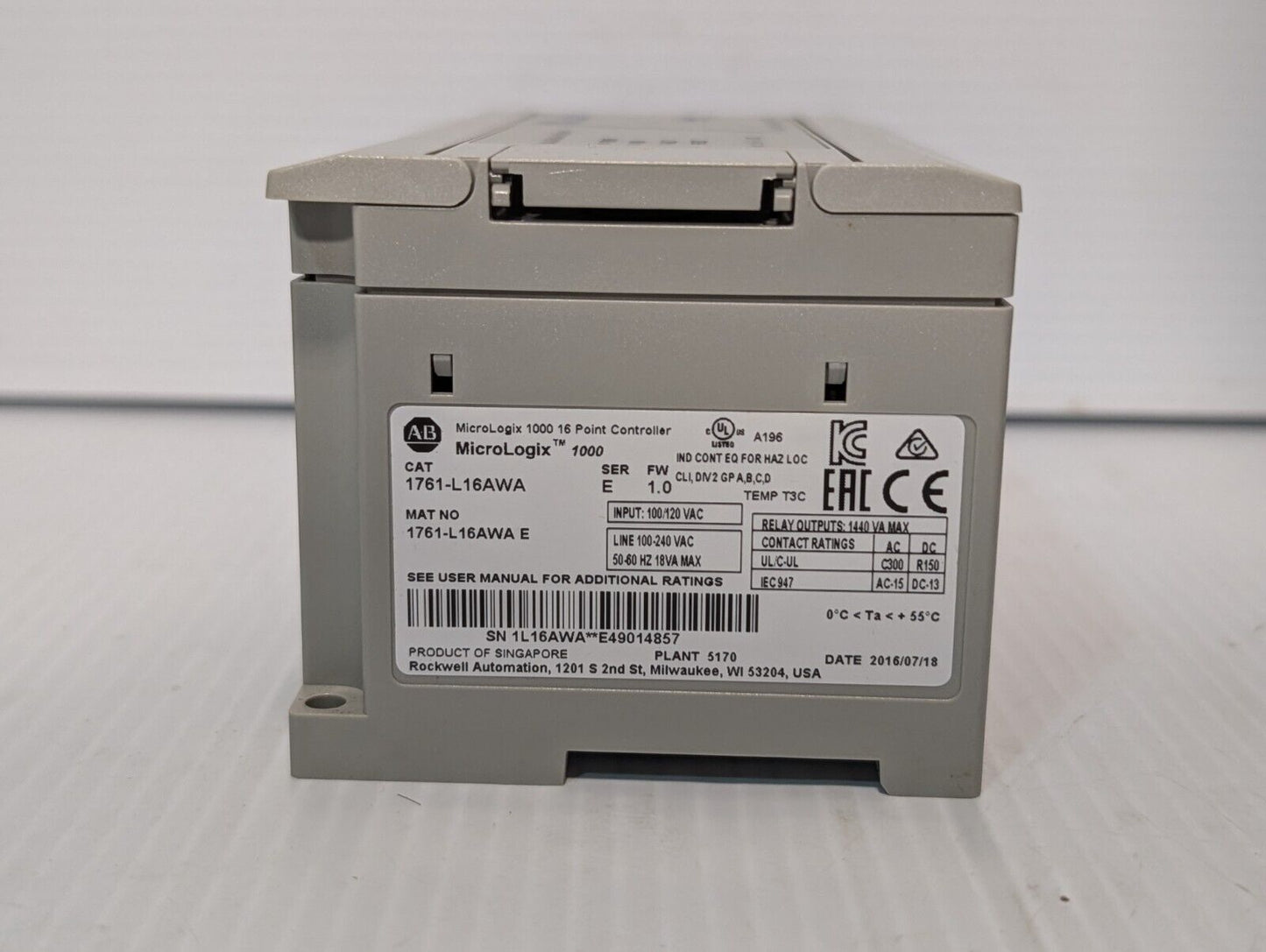 Allen Bradley 1761-L16AWA MicroLogix1000 16 Point PLC Controller - Free Shipping