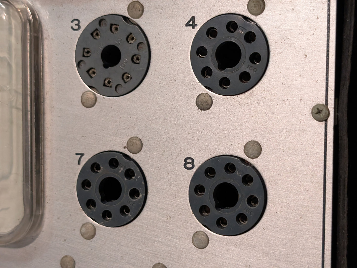 Superior Instruments Co. Model 82A Vintage Rapid Tube Tester, Case, Manuals