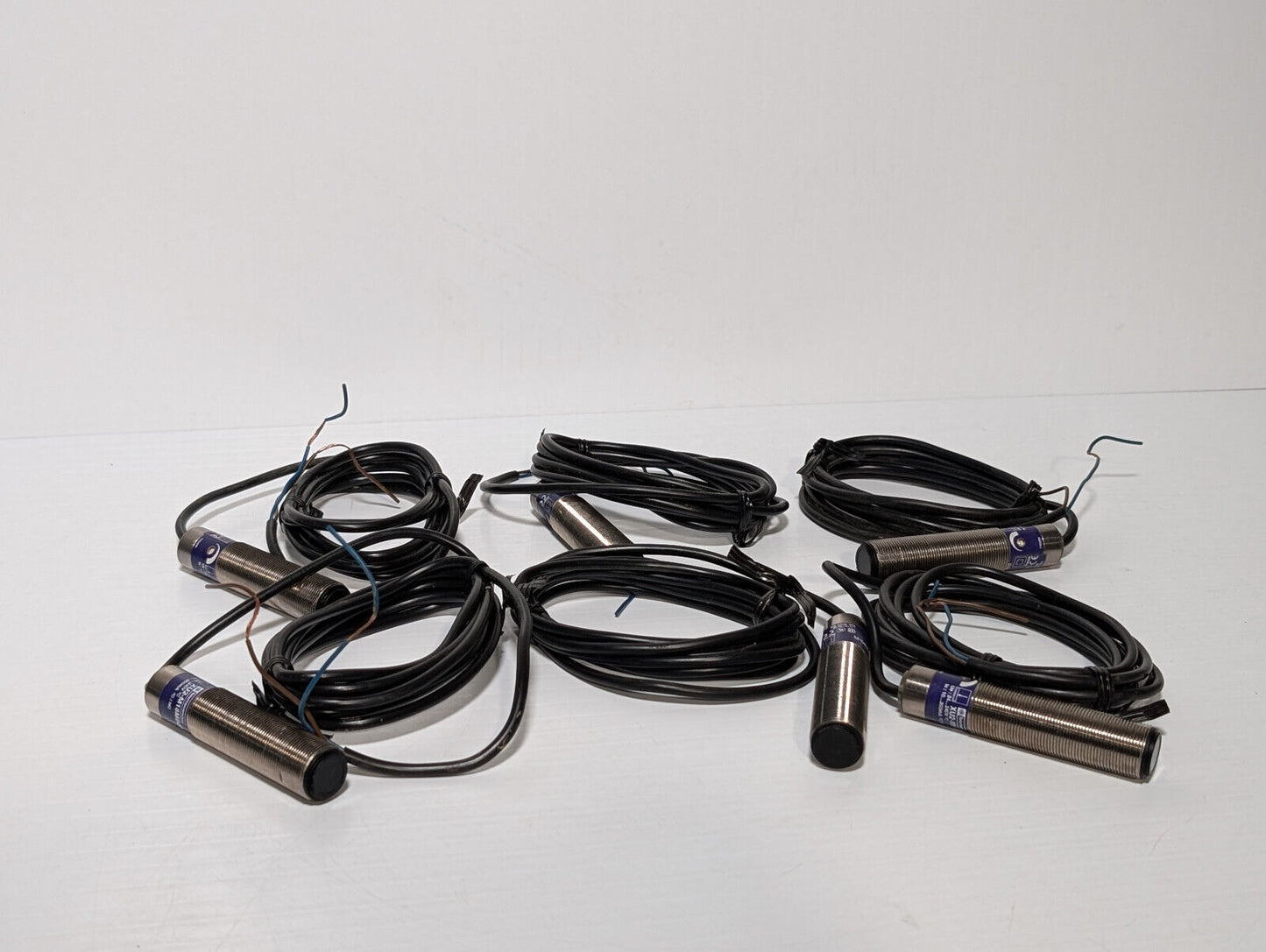 Telemecanique XU2-M18MB230-R Fiber Optic Sensor -Made in France- 240 VAC/DC