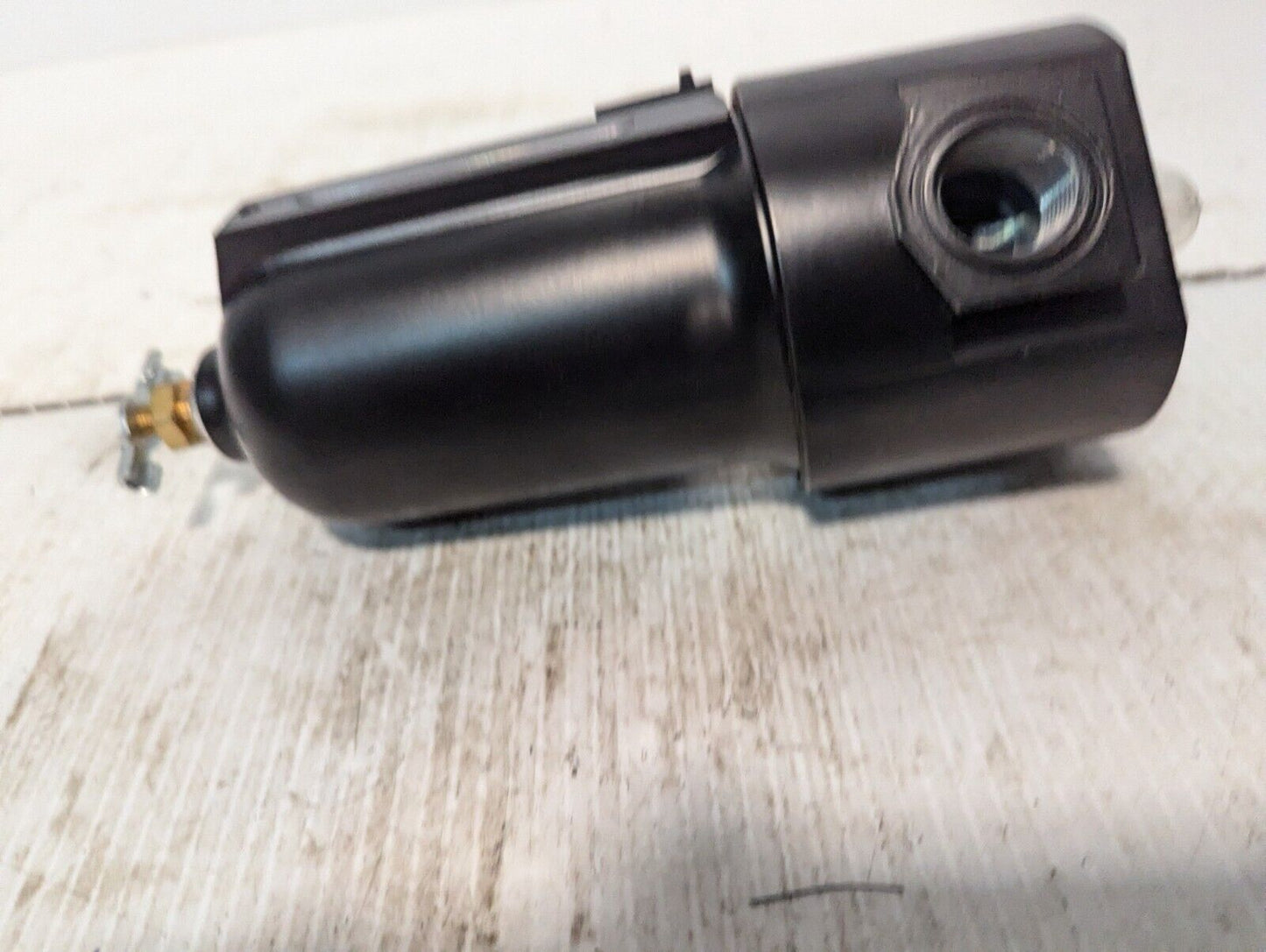 Wilkerson L26-04-G00 Lubricator aka Rexroth R432016157, 1/2" NPT