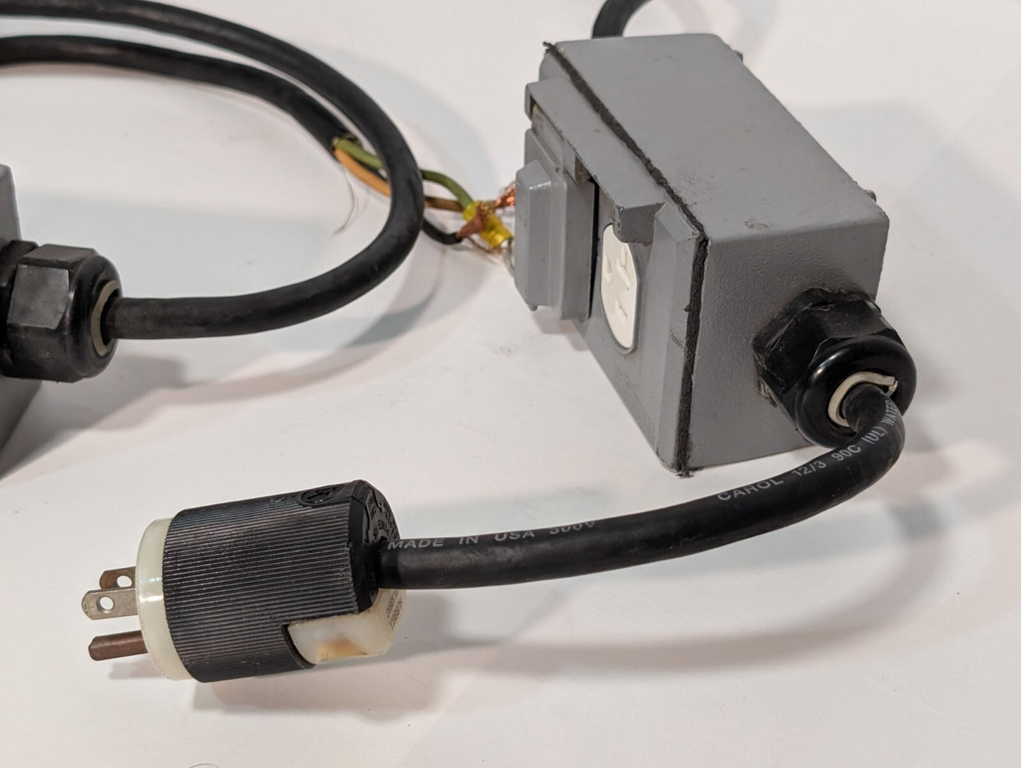 String of 4 Parallel Weather Proof Horizontal Duplex Power Outlet Receptacles