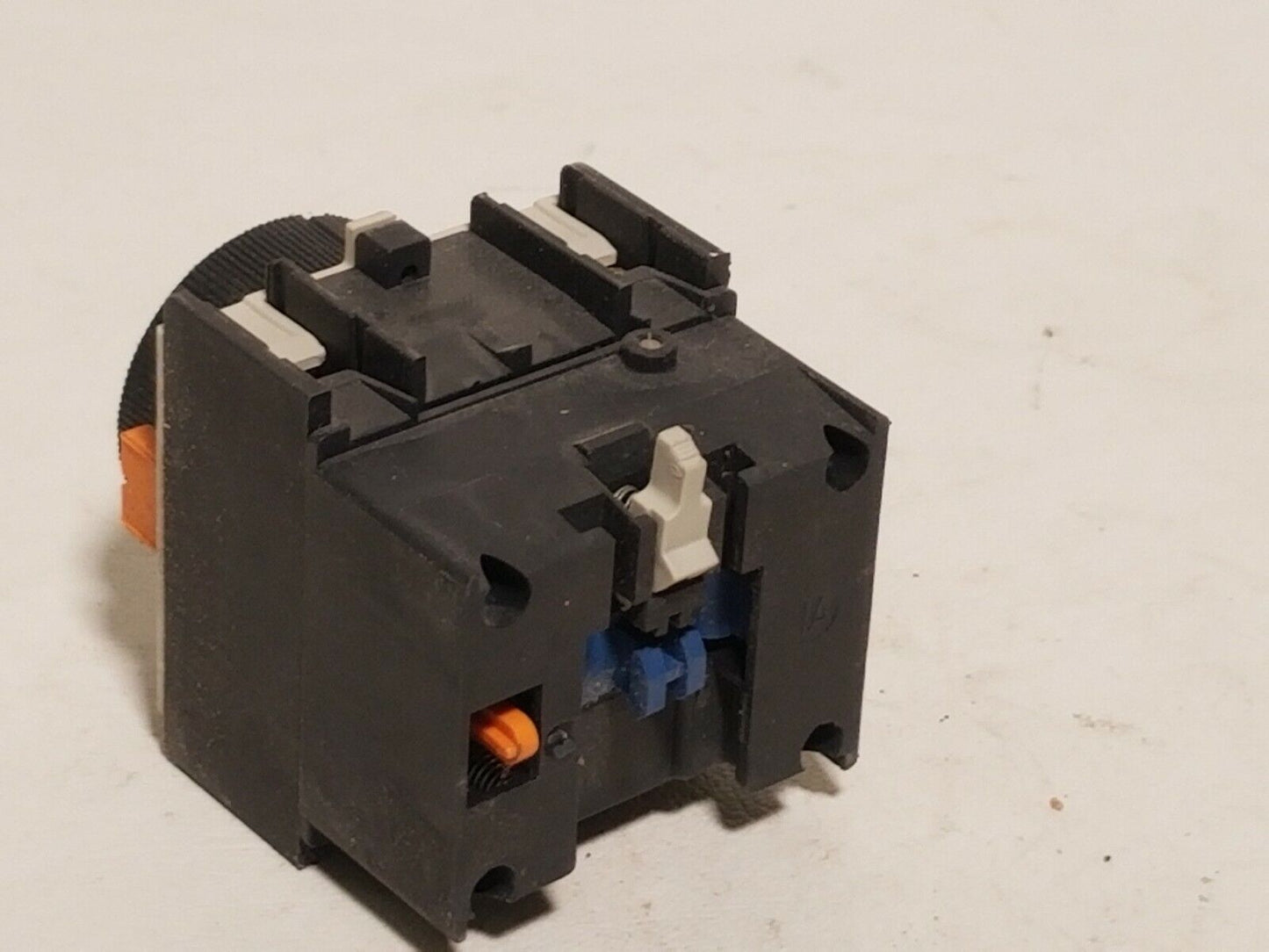 Telemecanique LA3DR4 Industrial Control System Off Delay Contact Block