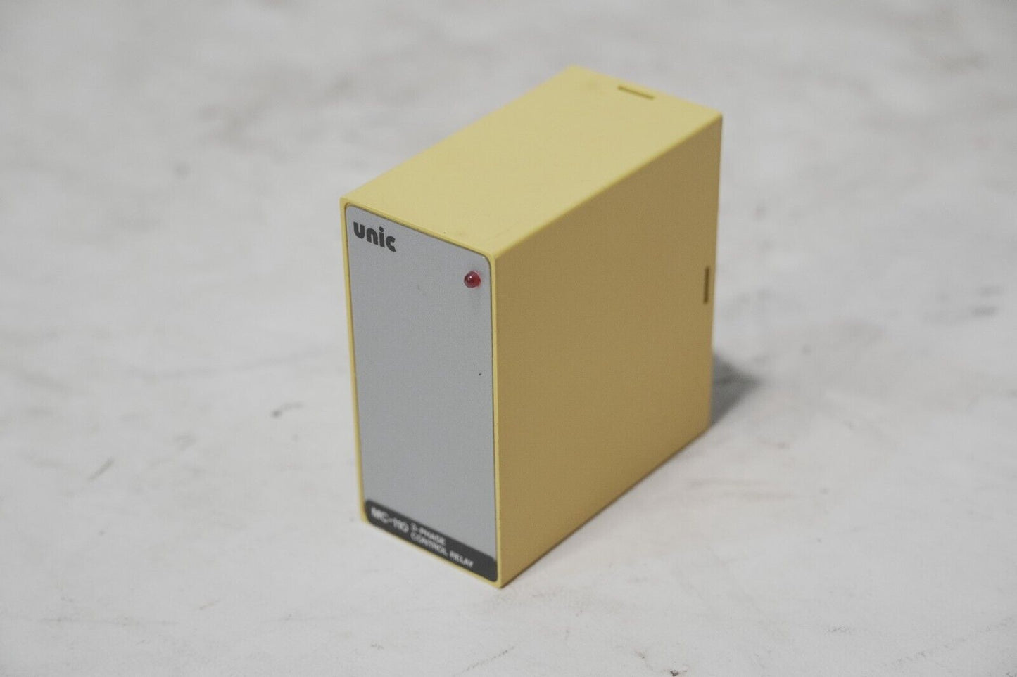 UNIC MC-110 3-Phase Control Relay