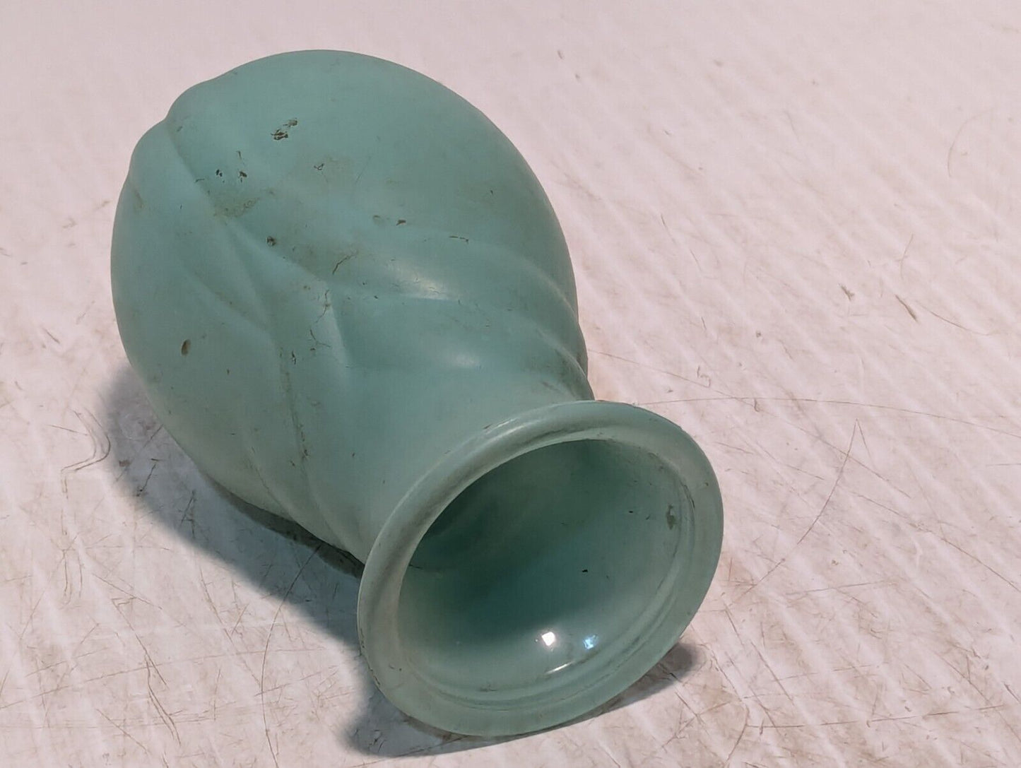 Vintage Antique Flower Vase, Light Green 5.5(H) X 3.5(W) Inches - Free Shipping