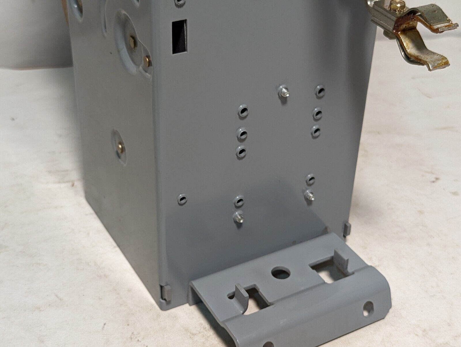 Square D QMB-362-TW QMB fusible panelboard switch, 600VAC, 60A, 15HP, 50HP max