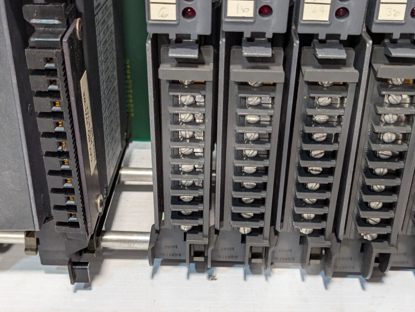 AB Bulletin 1771AD 16 Slot I/O Chassis w/Modules and PLC-2/15 Controller