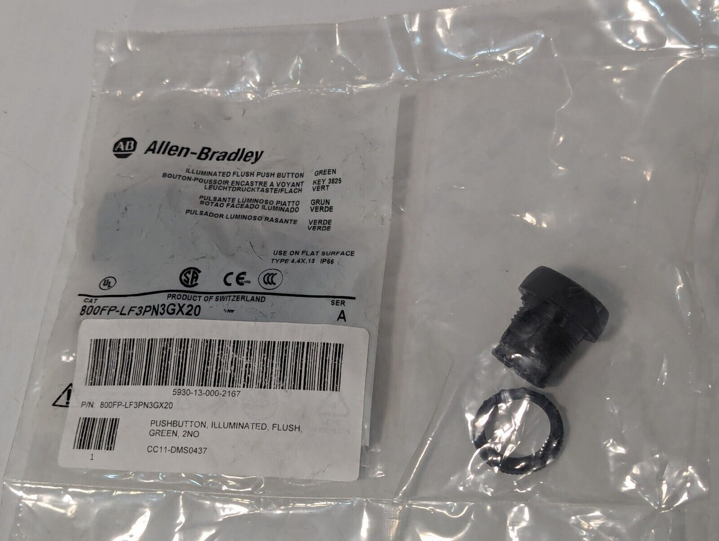 Allen Bradley 800FP-LF4PN3RX11 Illuminated Flush Push Button Red - Free Shipping