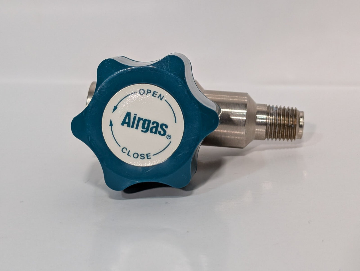 Airgas Diaphragm Valve Brass 3500 PSI 2 WAY