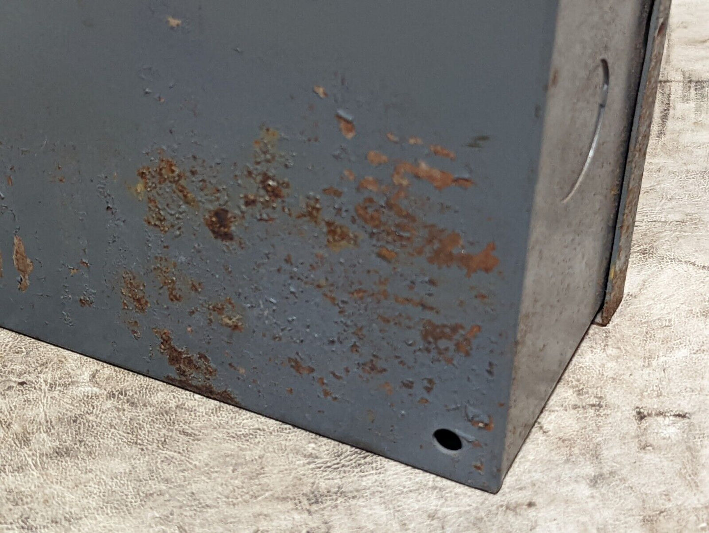 Struthers-Dunn 90XGX100 relay with enclosure, 110VAC coil/contacts