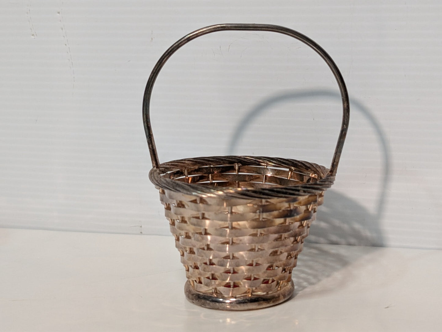 Vintage Newport Silver Woven Easter Basket #YB-178 with handle