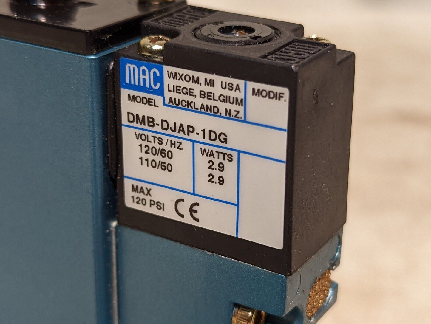 MAC 92B-AAB-CAA-DM-DJAP-1DQ solenoid valve with DMB-DJAP-1DQ, 20 to 120PSI