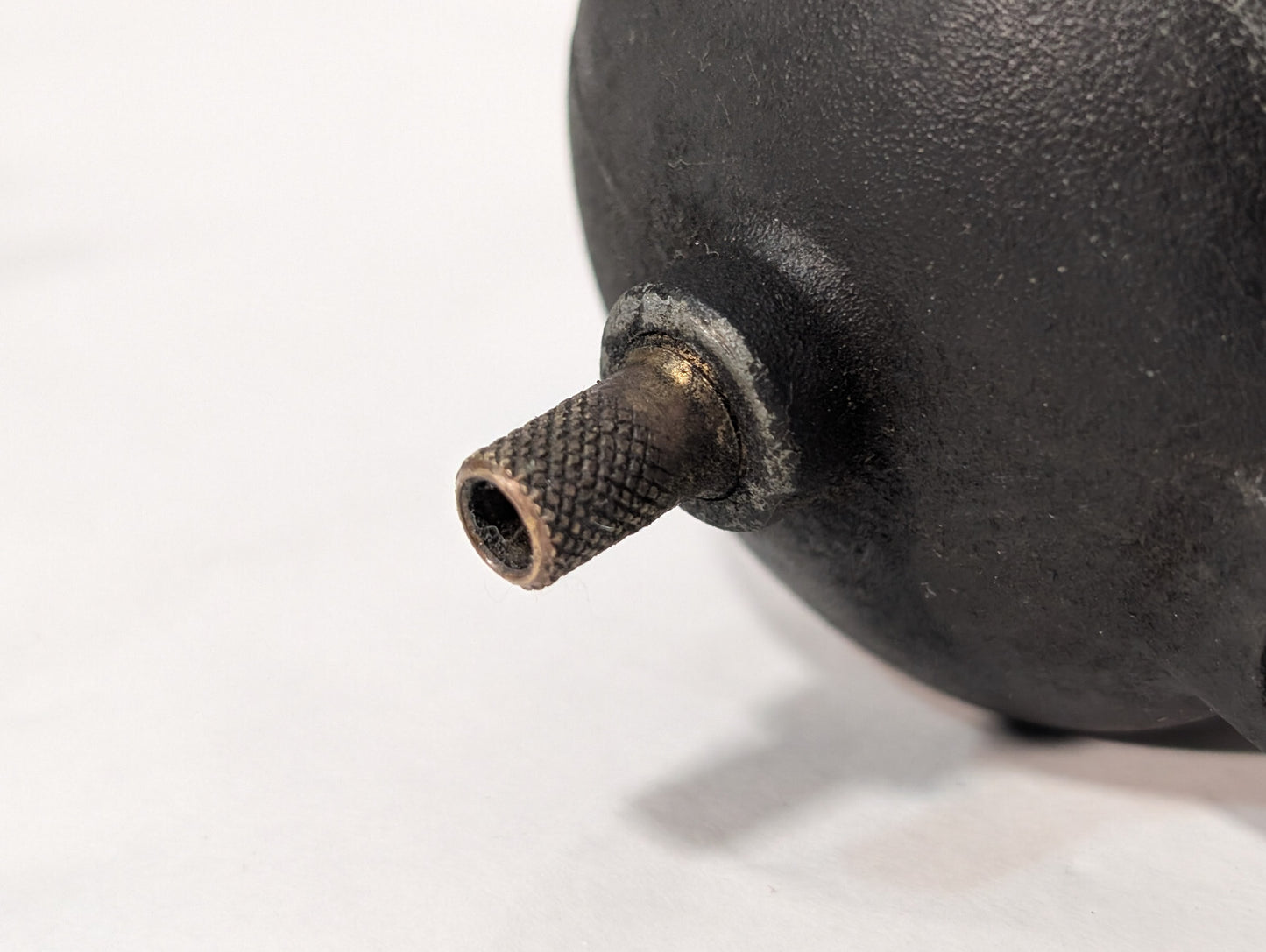 Watts Fluidair Air Filter Regulator, Max Pressure 250psi, Max Temp 150°F, Black