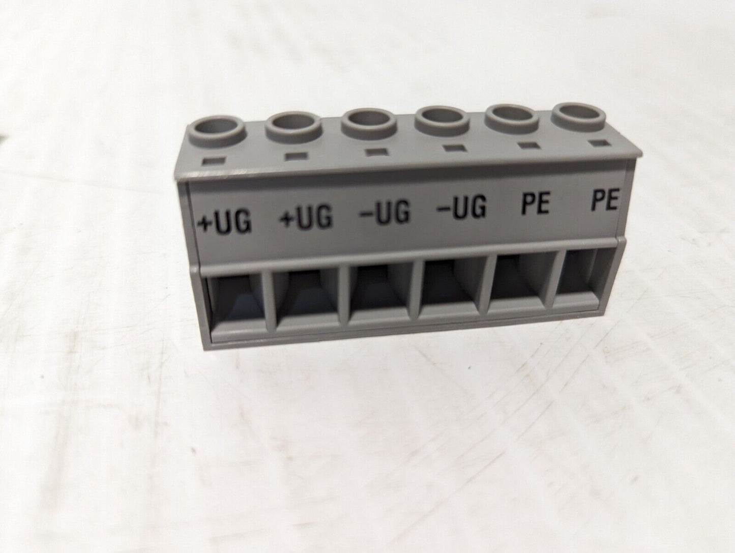 Lenze ECSZA000X0B Connector Assembly Set, 3Pole, For ECS Axis Modules -Free Ship