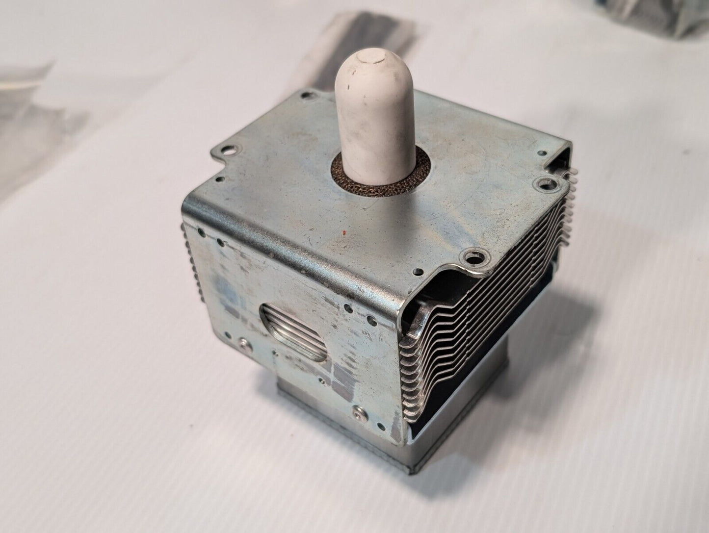 Unbranded 0904-000017 Microwave Magnetron - Free Shipping