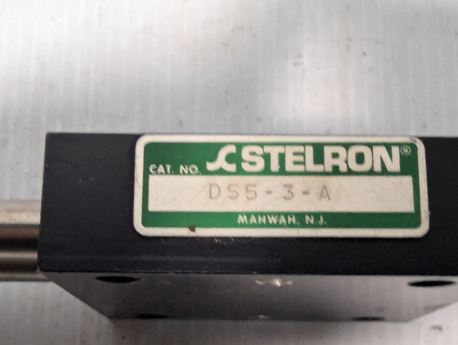 Stelron DS5-3-A pneumatic anti-friction slide, DS Series, USA, Free Shipping