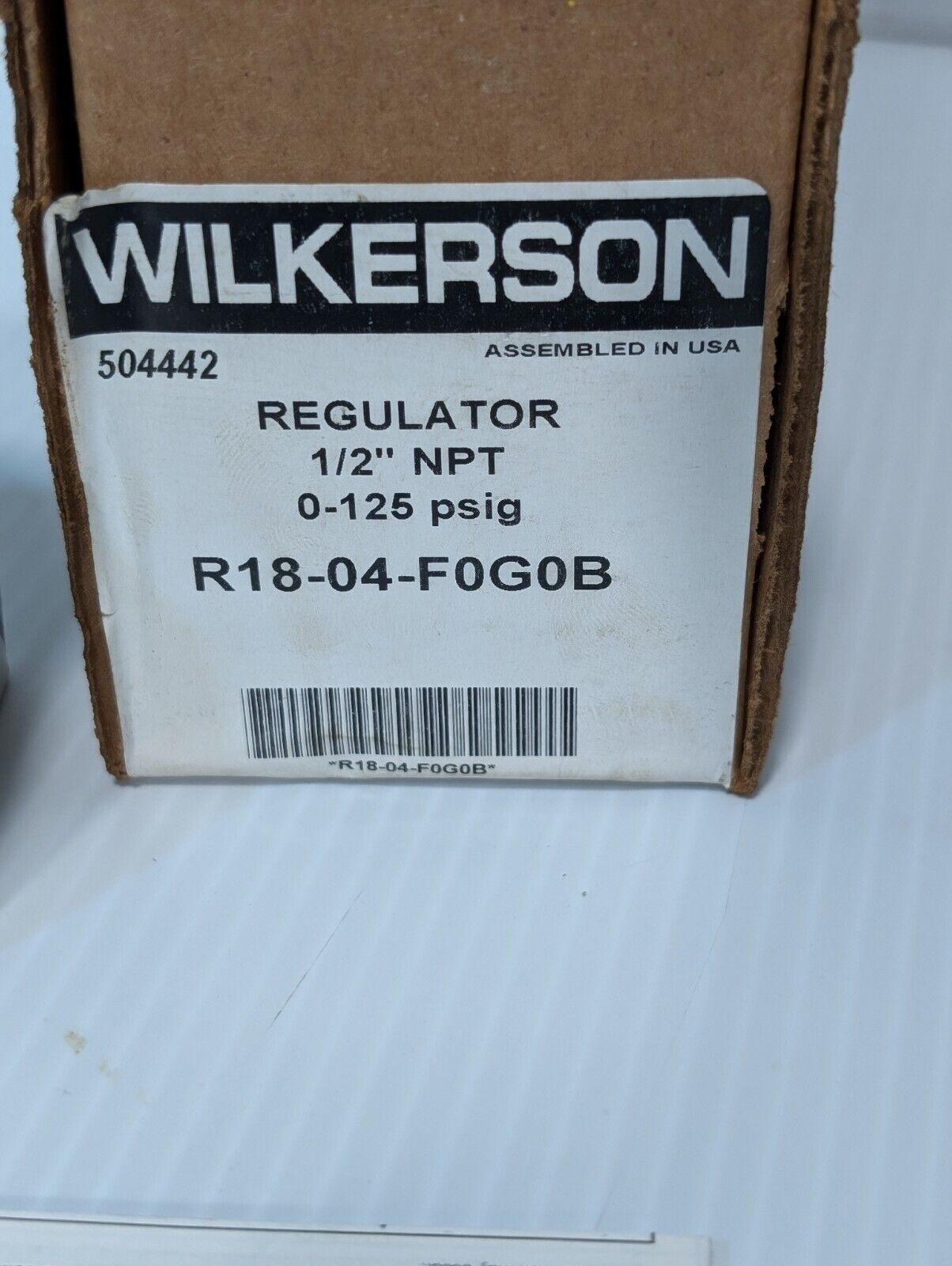 Wilkerson R18-04-F0G0B Air Pressure Regulator w/Pressure Gauge - Free Shipping