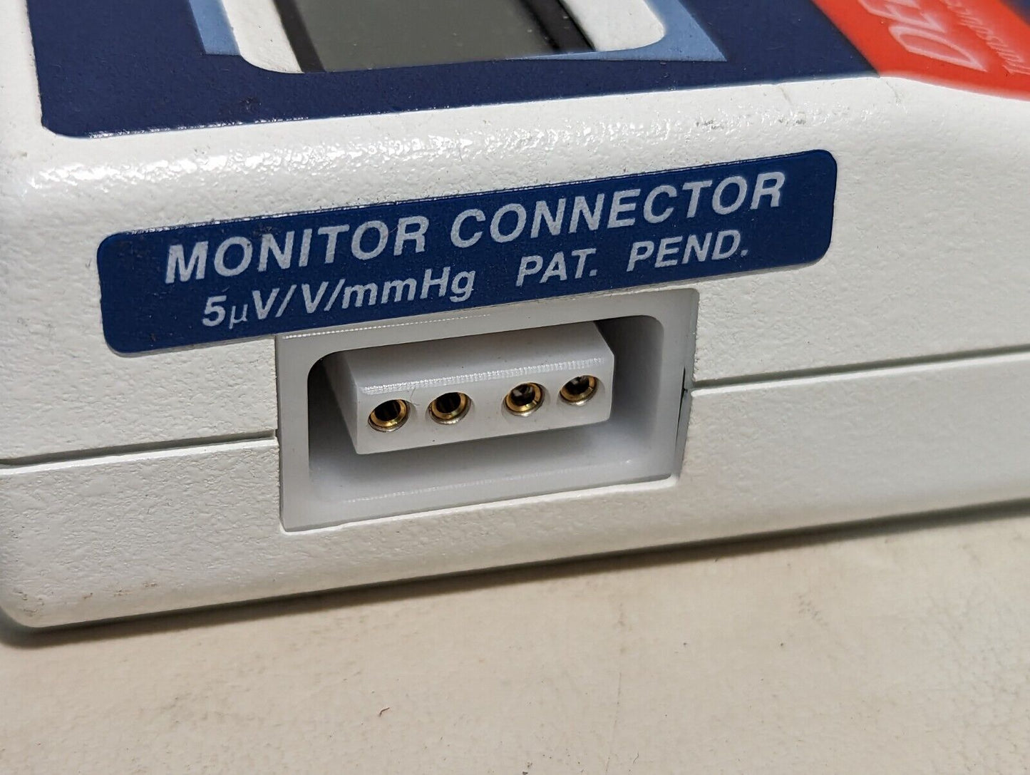 Utah Medical Delta-Cal 650-950 transducer simulator and tester