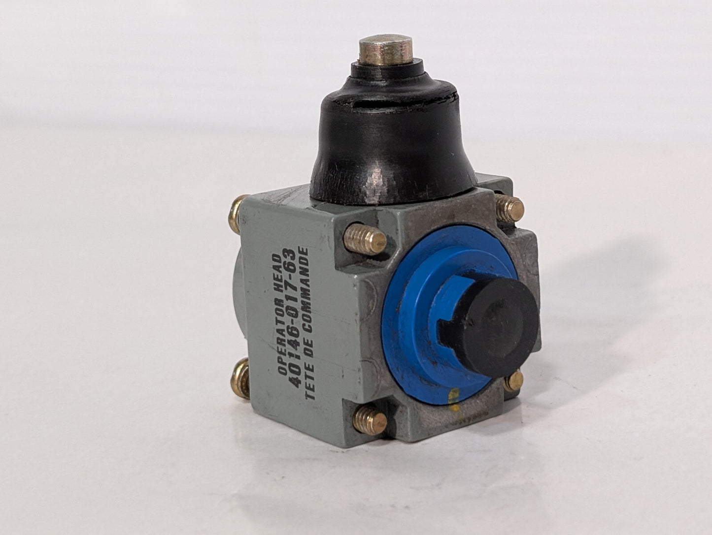 Allen Bradley 40146-017-63 Operator Head for Limit Switch