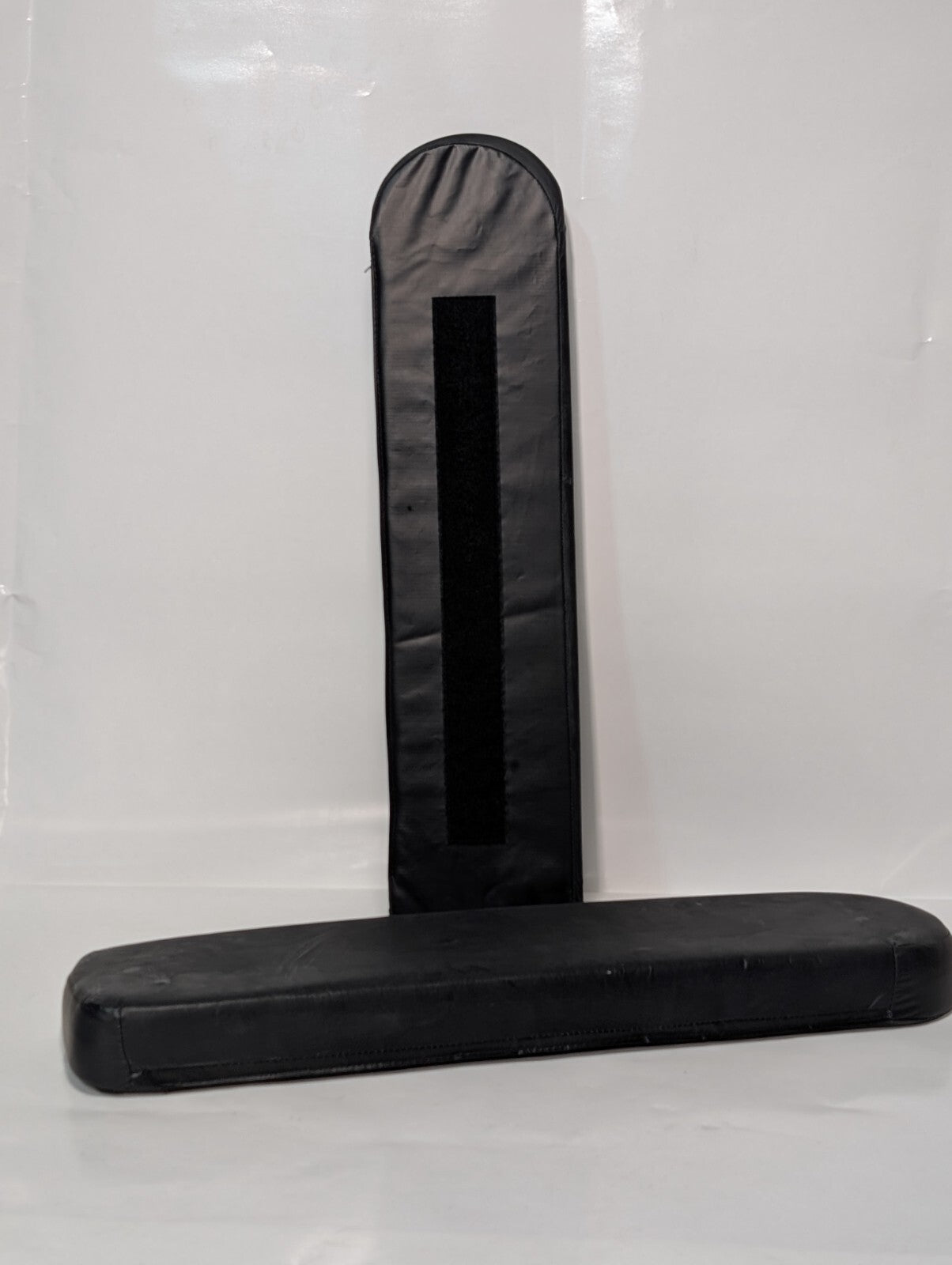 1 Pair Steris Padded Arm Rest, Black, 26.5" Long, 6" Width, 2.5" Thick