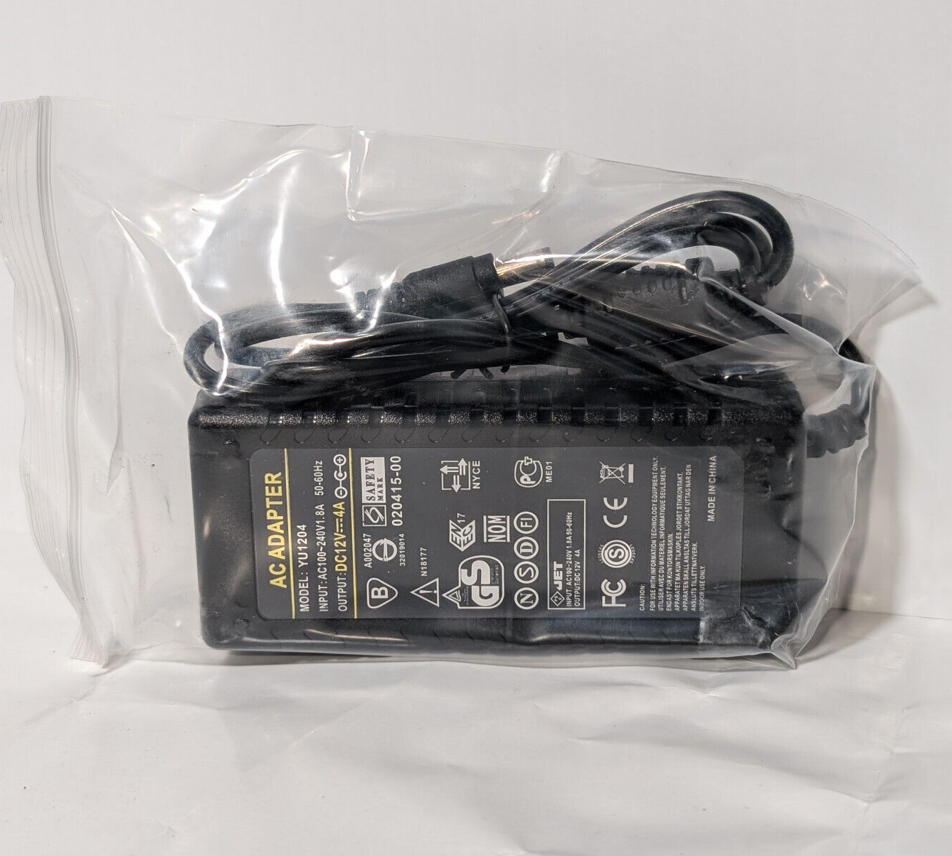 YU1204 AC/DC Power Supply Adapter 12 VDC, 4 A, for LED, security camera, monitor