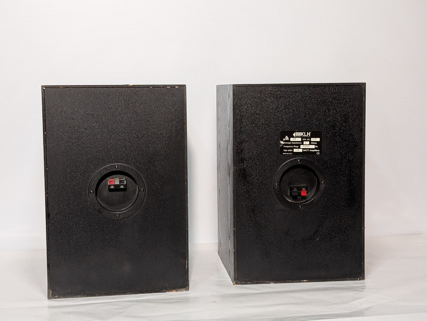 Vintage KLH 900B Black Woodgrain Shelf Speakers, 80Ohm, 50-20kHz, for 5-140W Amp