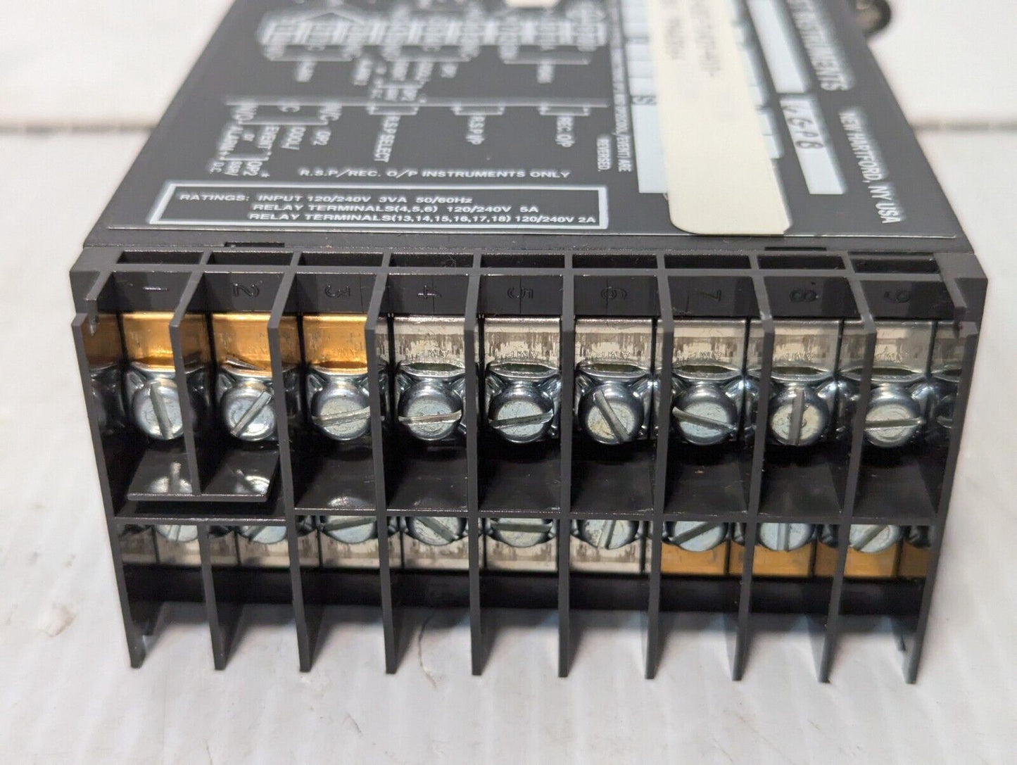 West Instruments M3810 L02 T1418 00 H10 Temperature Controller - Free Shipping